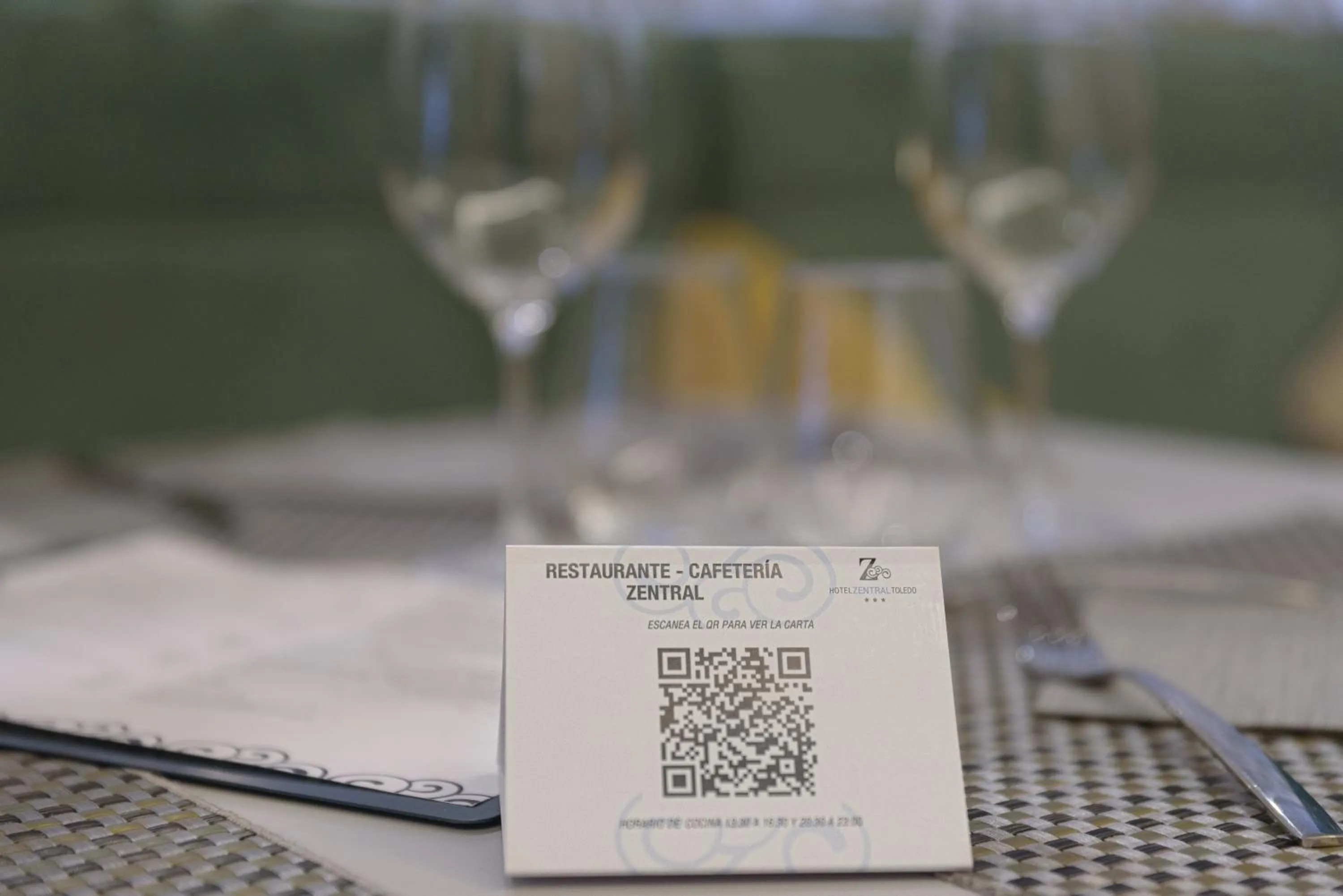Restaurant/places to eat in Hotel Zentral Mayoral