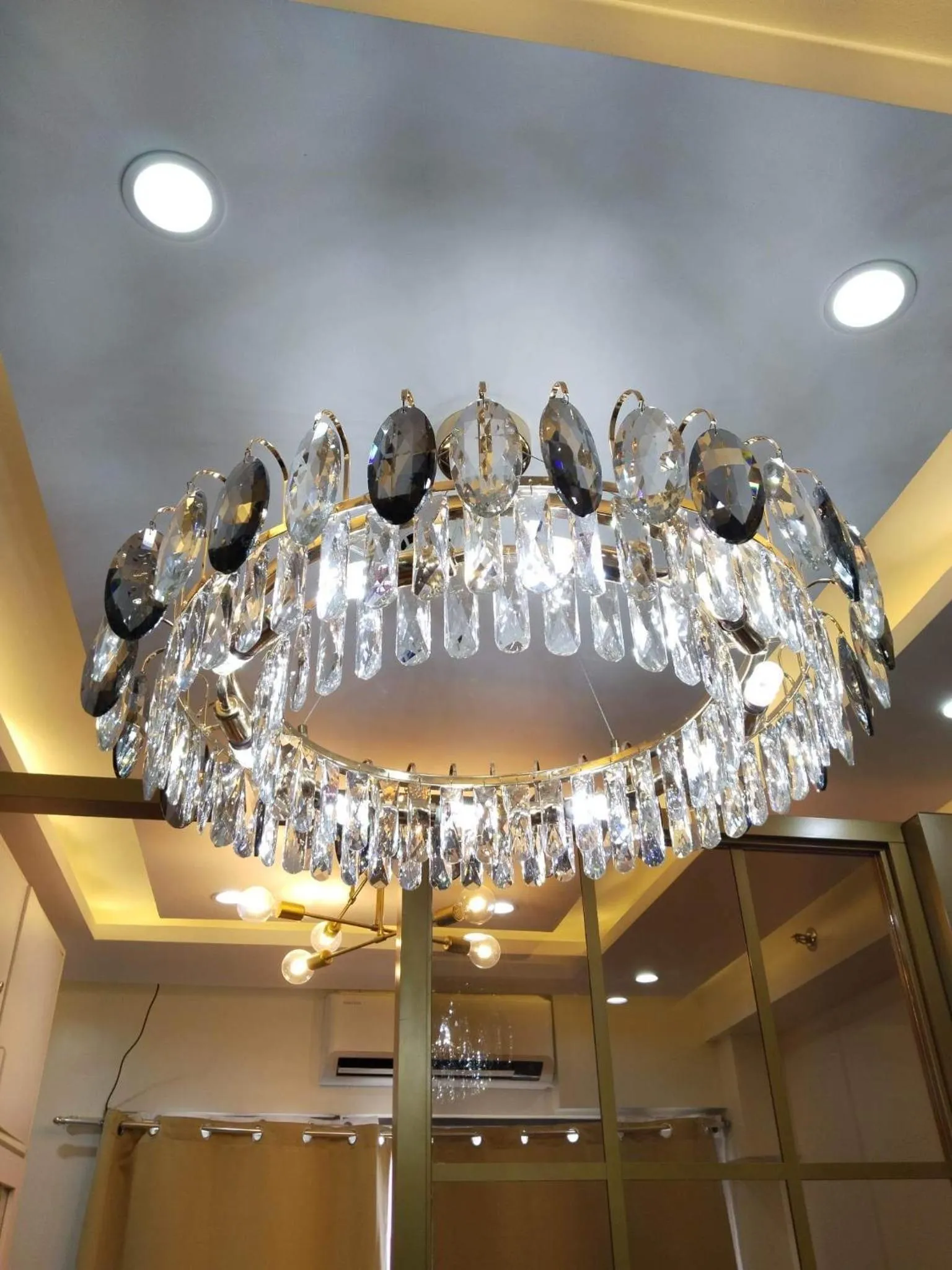 Deluxe Suites Razelles 2 at Shore 2 Residences Tower 1