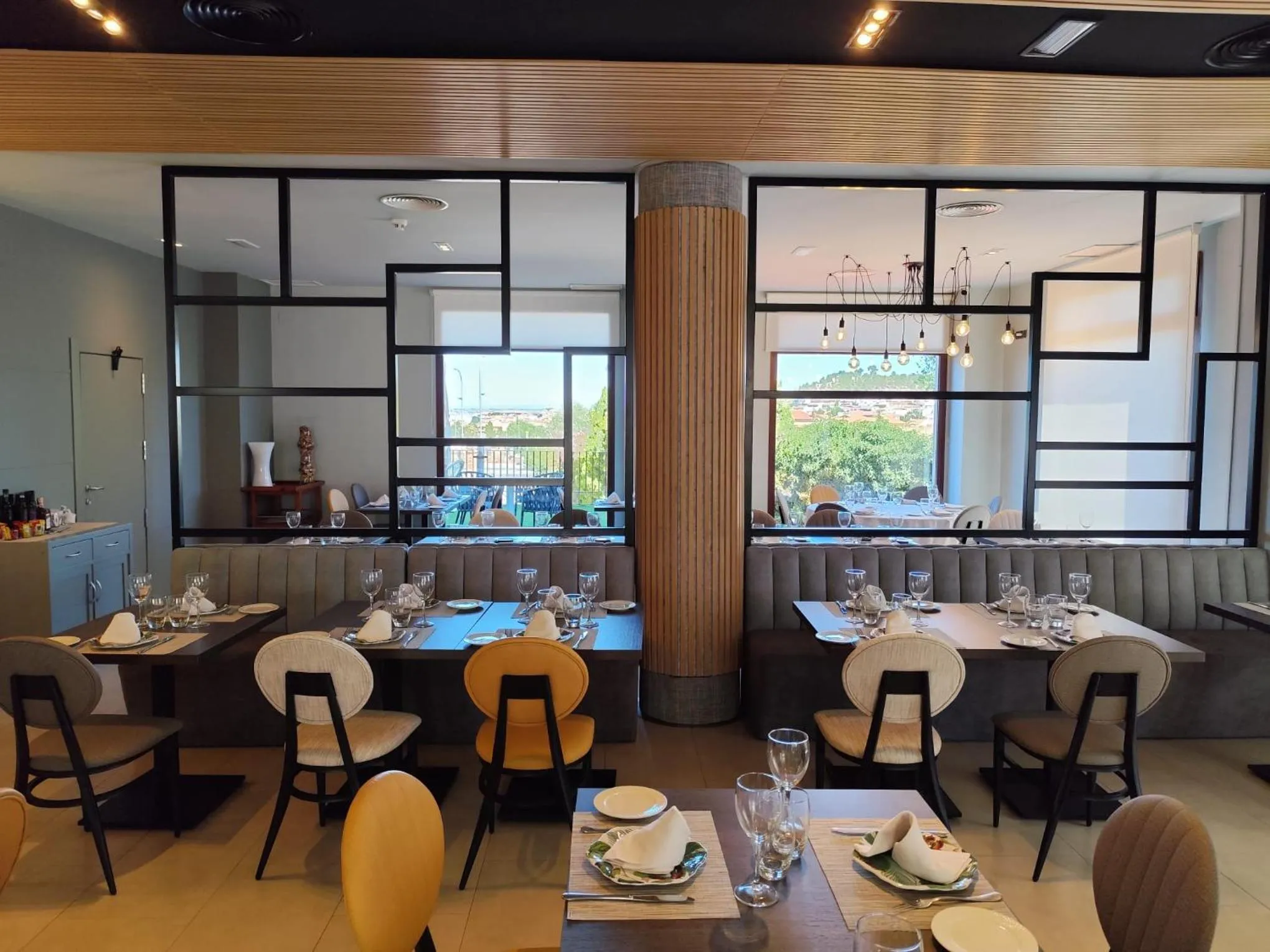 Restaurant/places to eat in Hotel Hidalgo