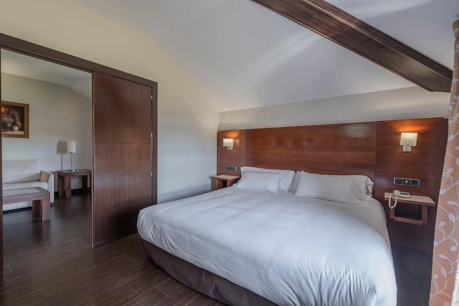 Photo of the whole room, Bed in Hotel Hidalgo