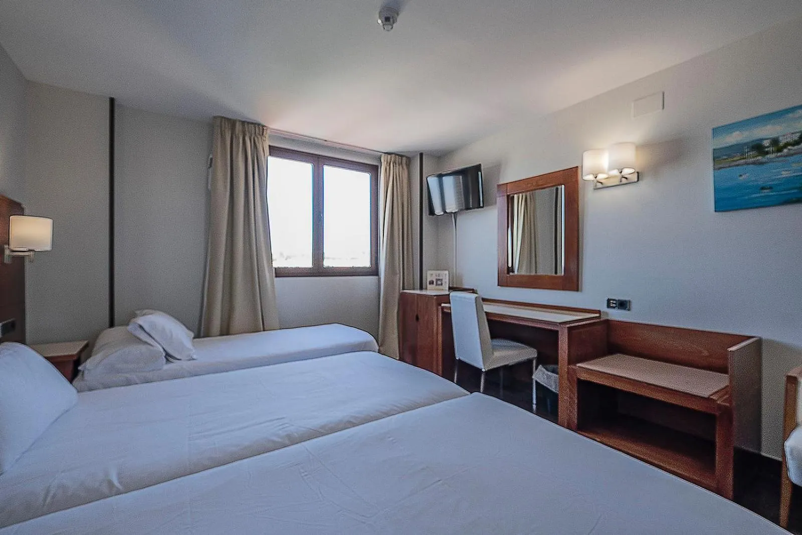 Photo of the whole room, Bed in Hotel Hidalgo