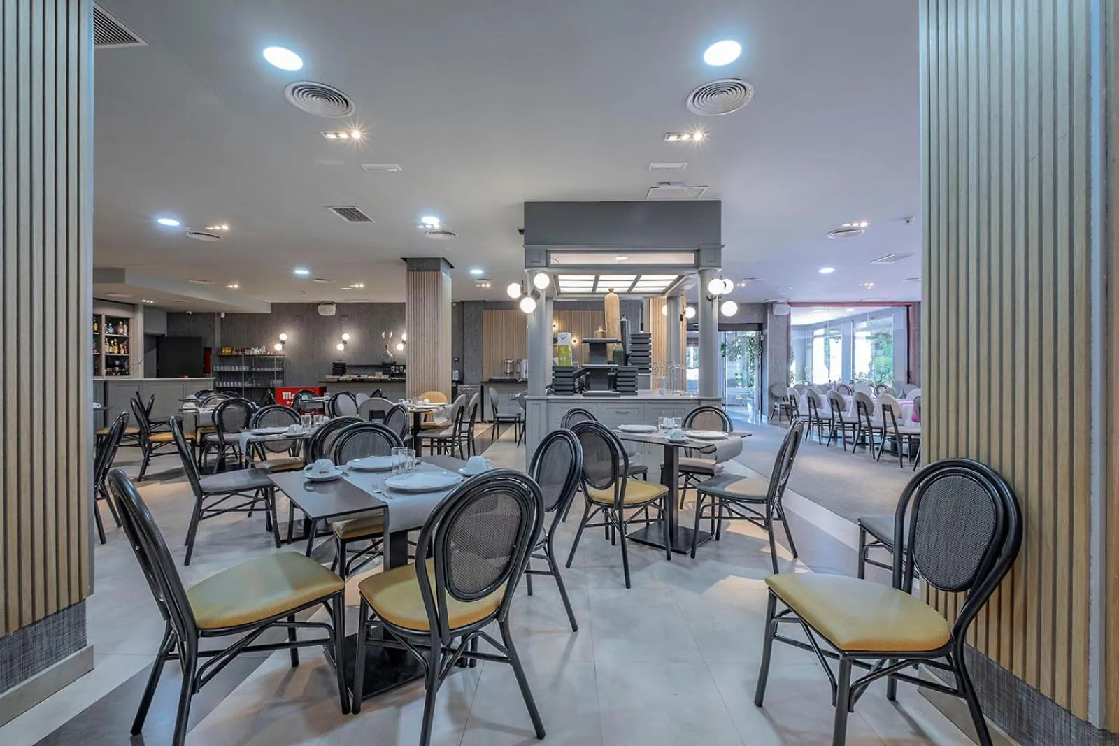 Buffet breakfast in Hotel Hidalgo