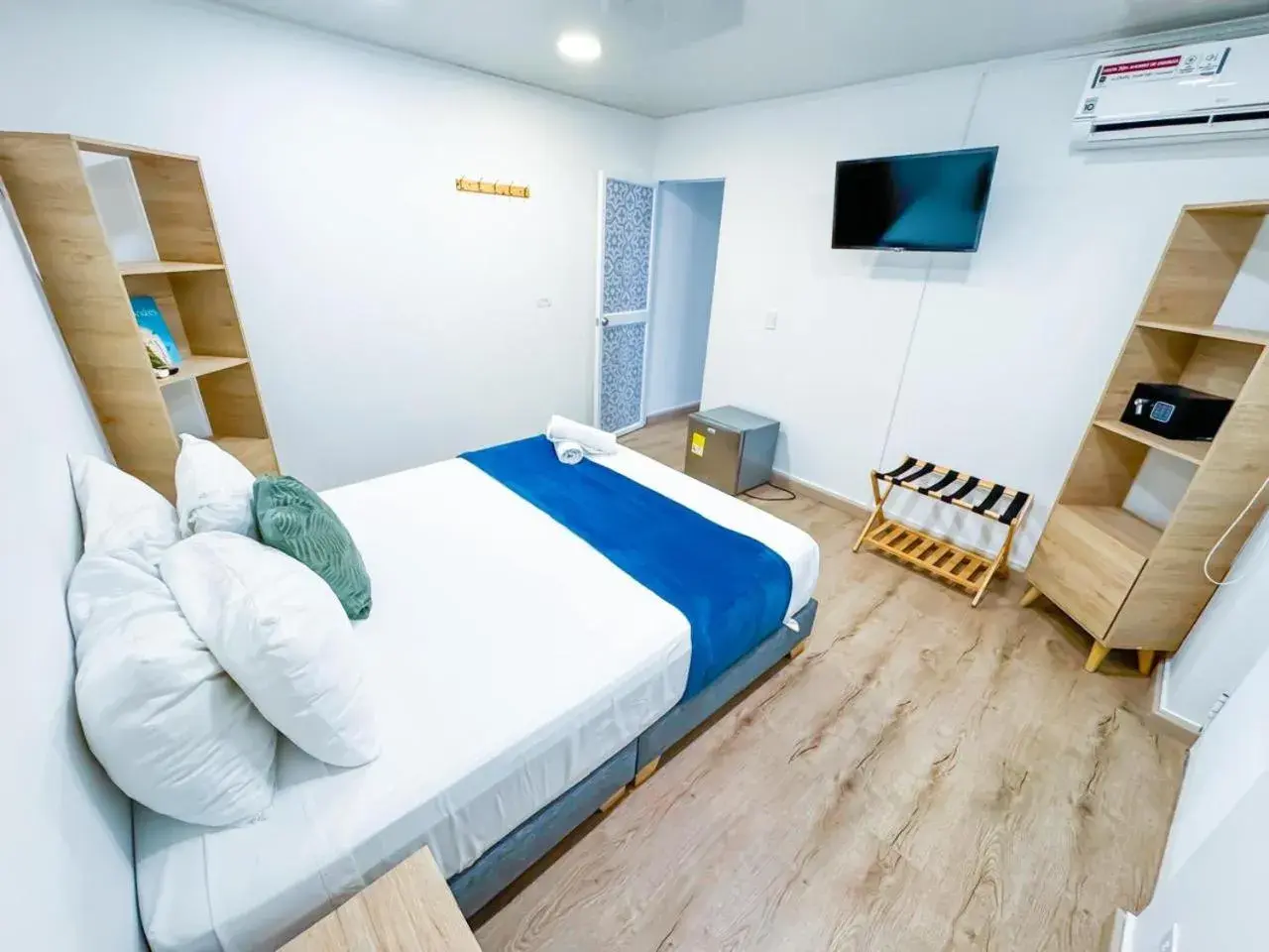 Standard Apartment - single occupancy in Zaba Beach House Standard Apartment - single occupancy in Zaba Beach House