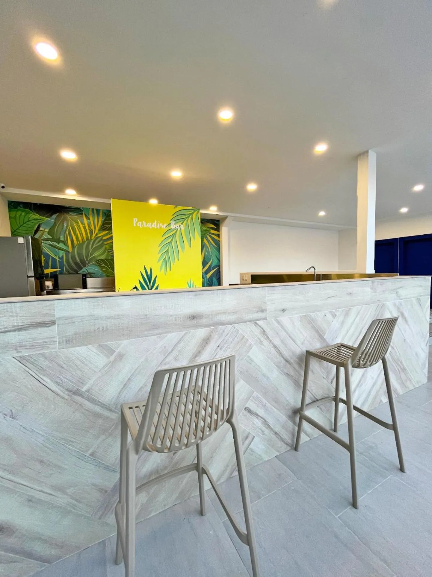 Restaurant/places to eat in Zaba Beach House