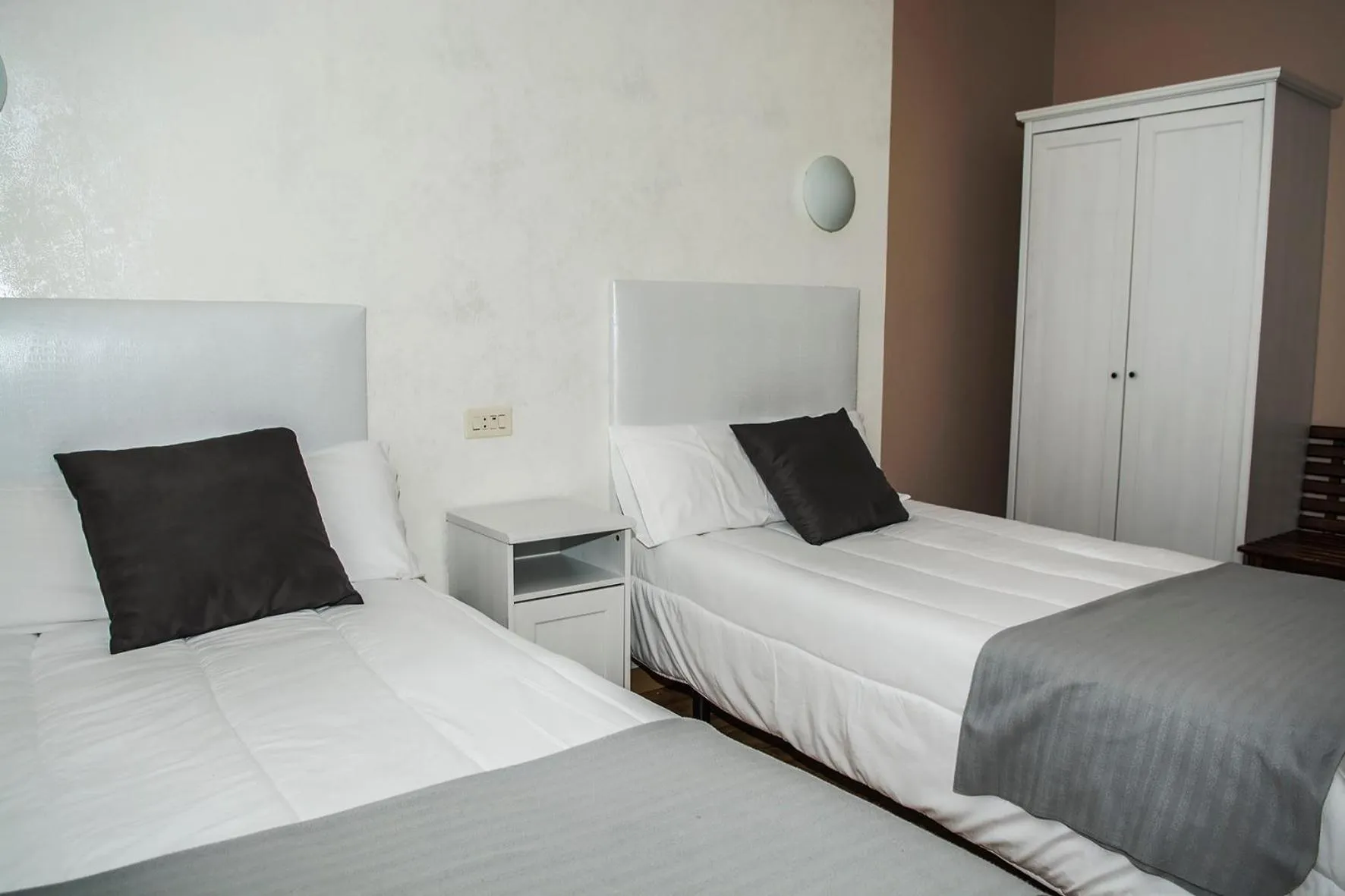 Basic Double Room in Hotel Voar