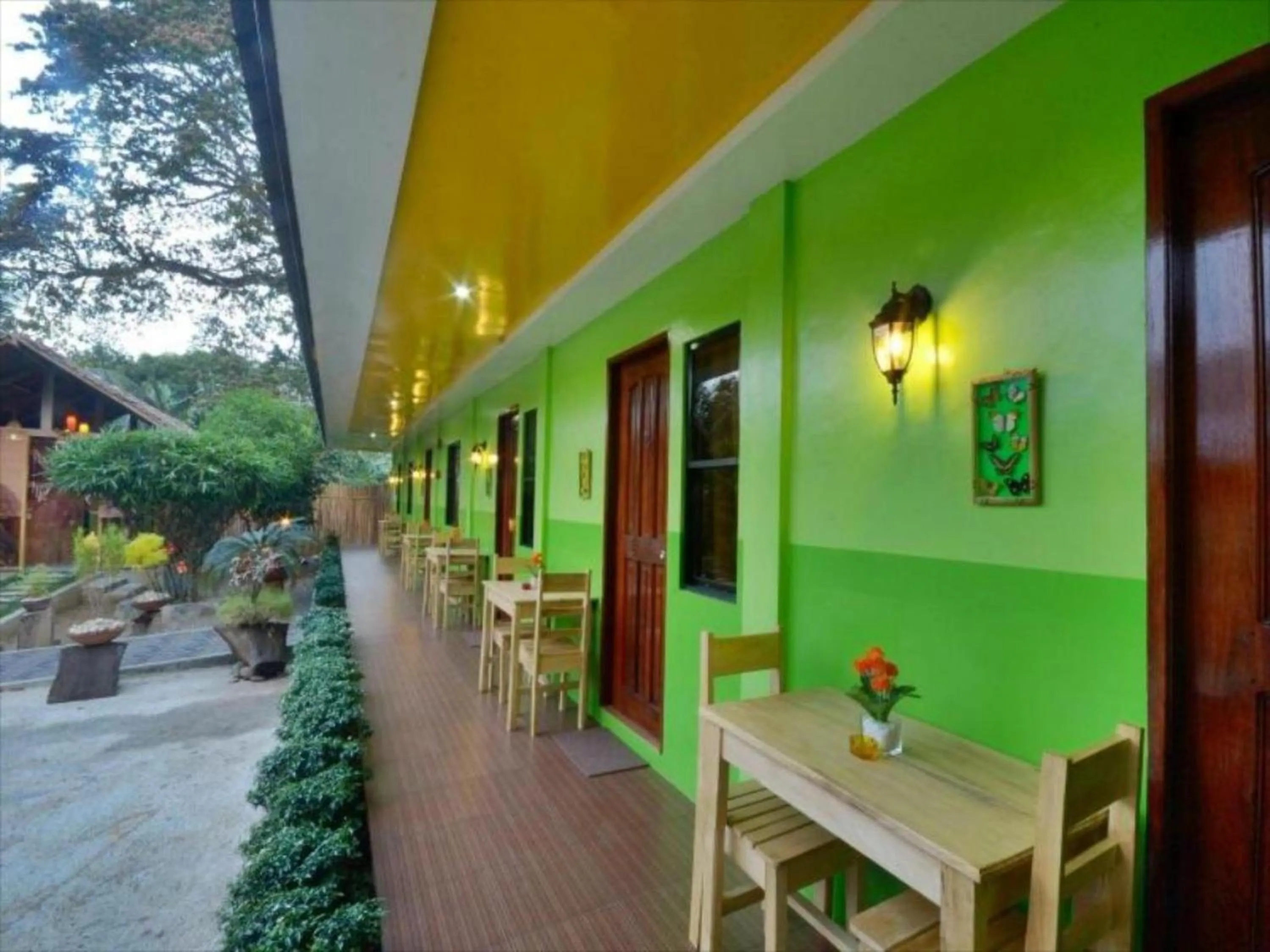 Property building in OYO 622 Butterfly Totem Guesthouse