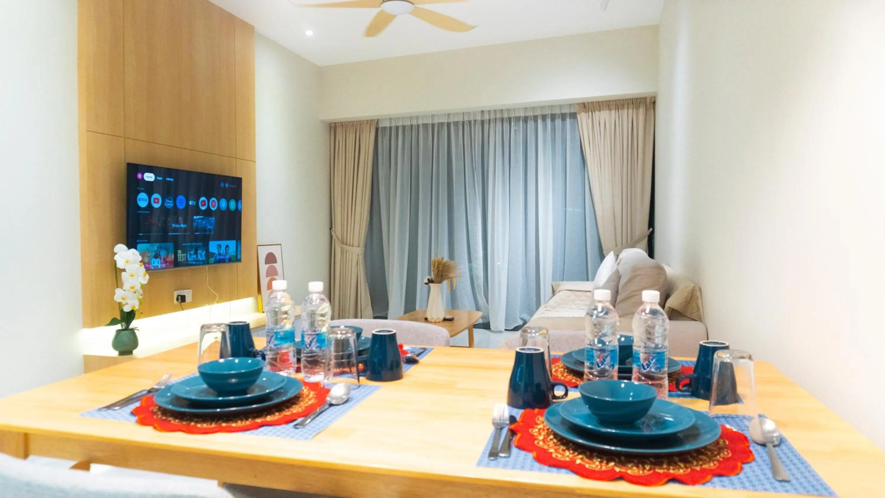 TV and multimedia in MOONWAY SUITES At EATON KLCC