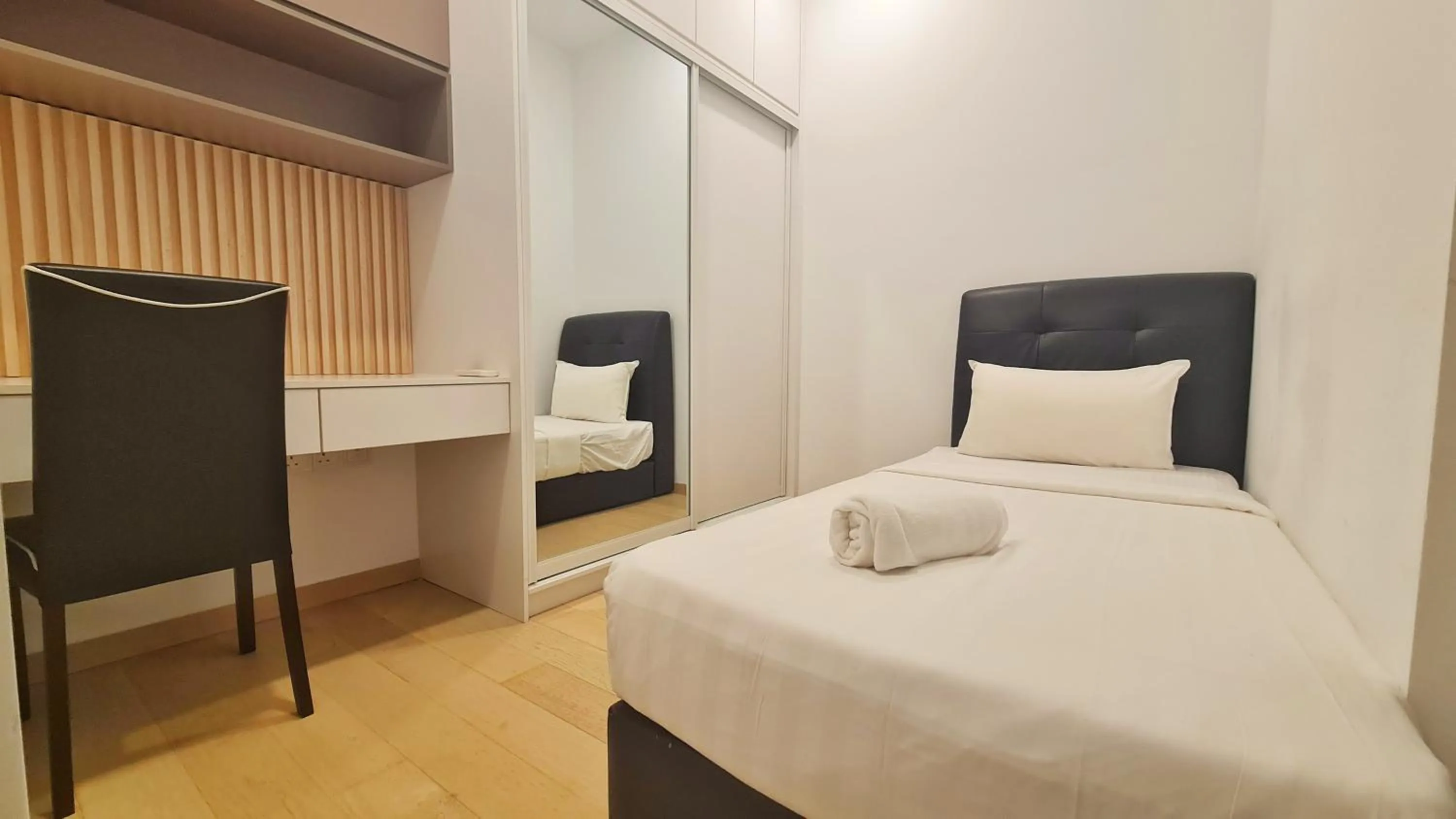 Bed in MOONWAY SUITES At EATON KLCC