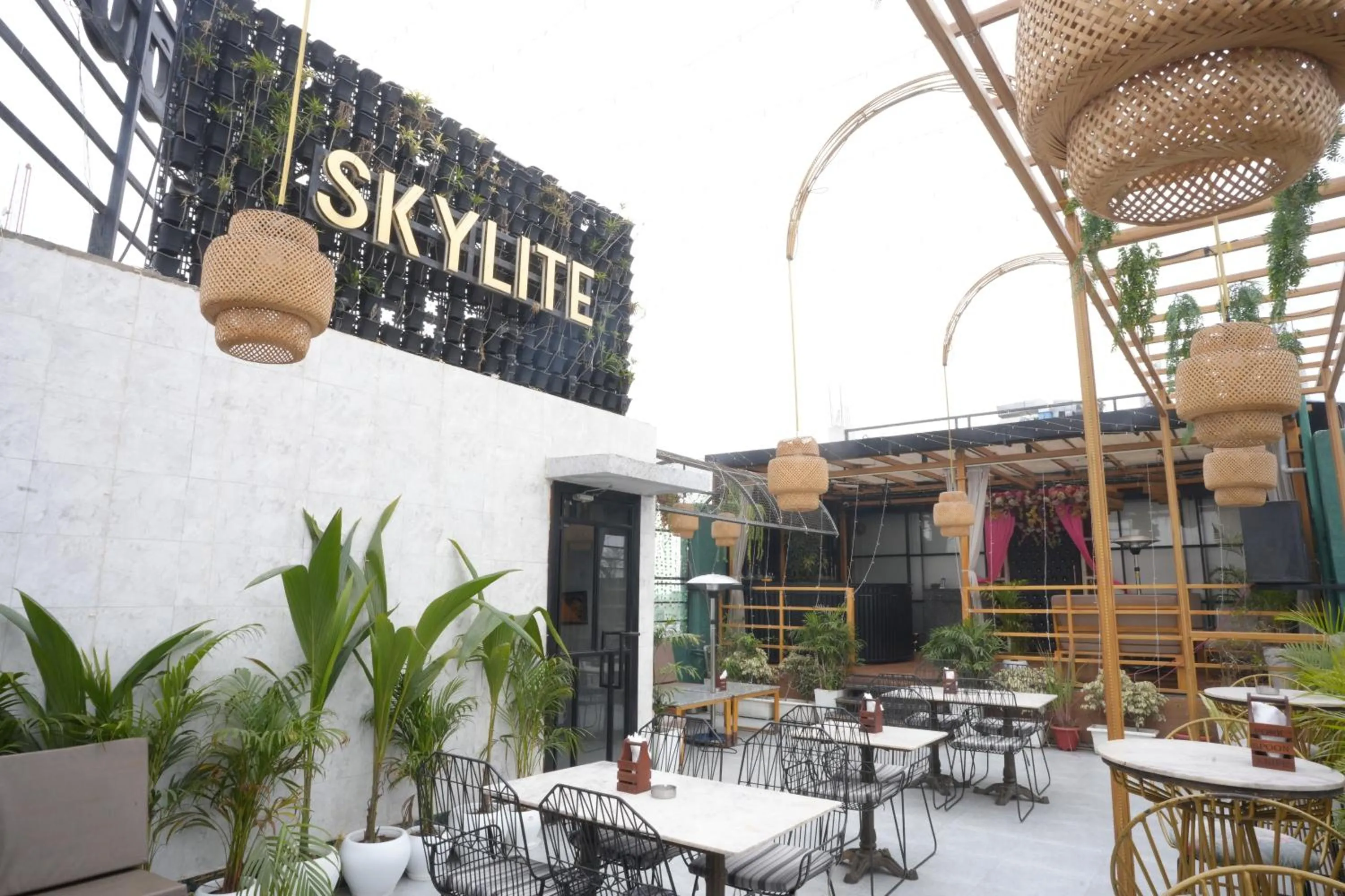 HOTEL SILKHOUSE PREMIER