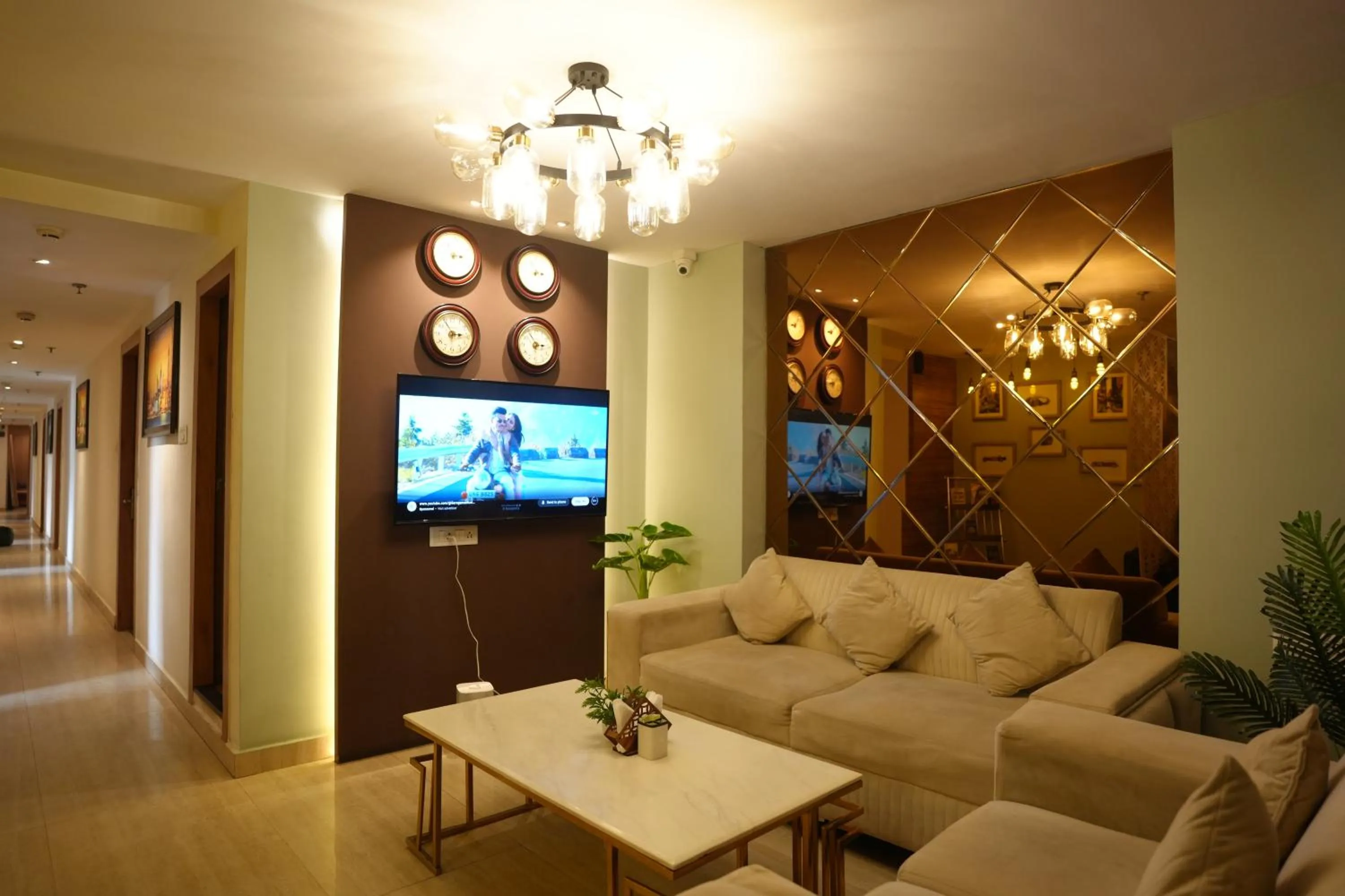 HOTEL SILKHOUSE PREMIER