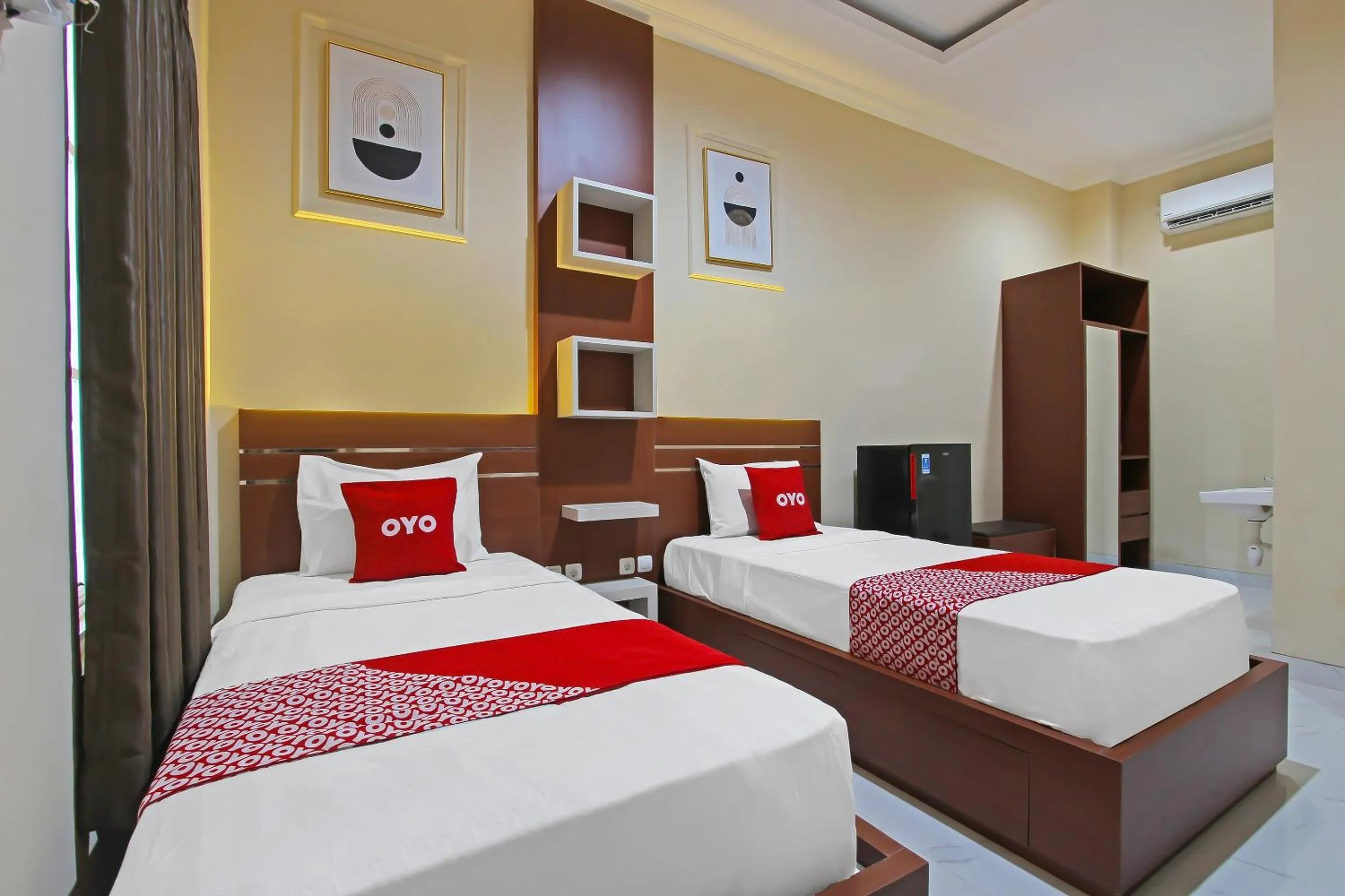 Bedroom in Capital O 92105 A'shanti Inn