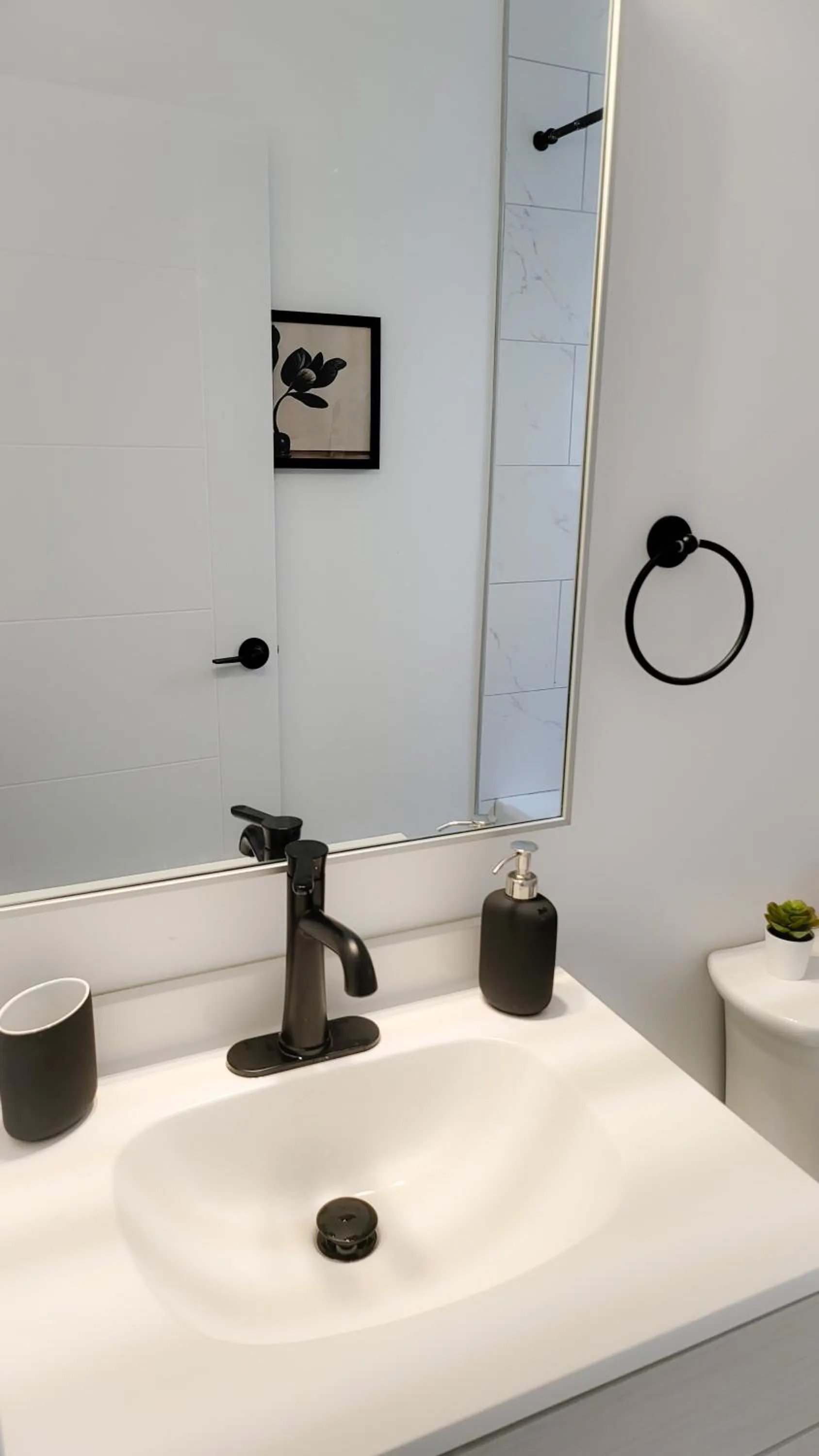 JstLikeHome - Serenity Suites & Guesthouse