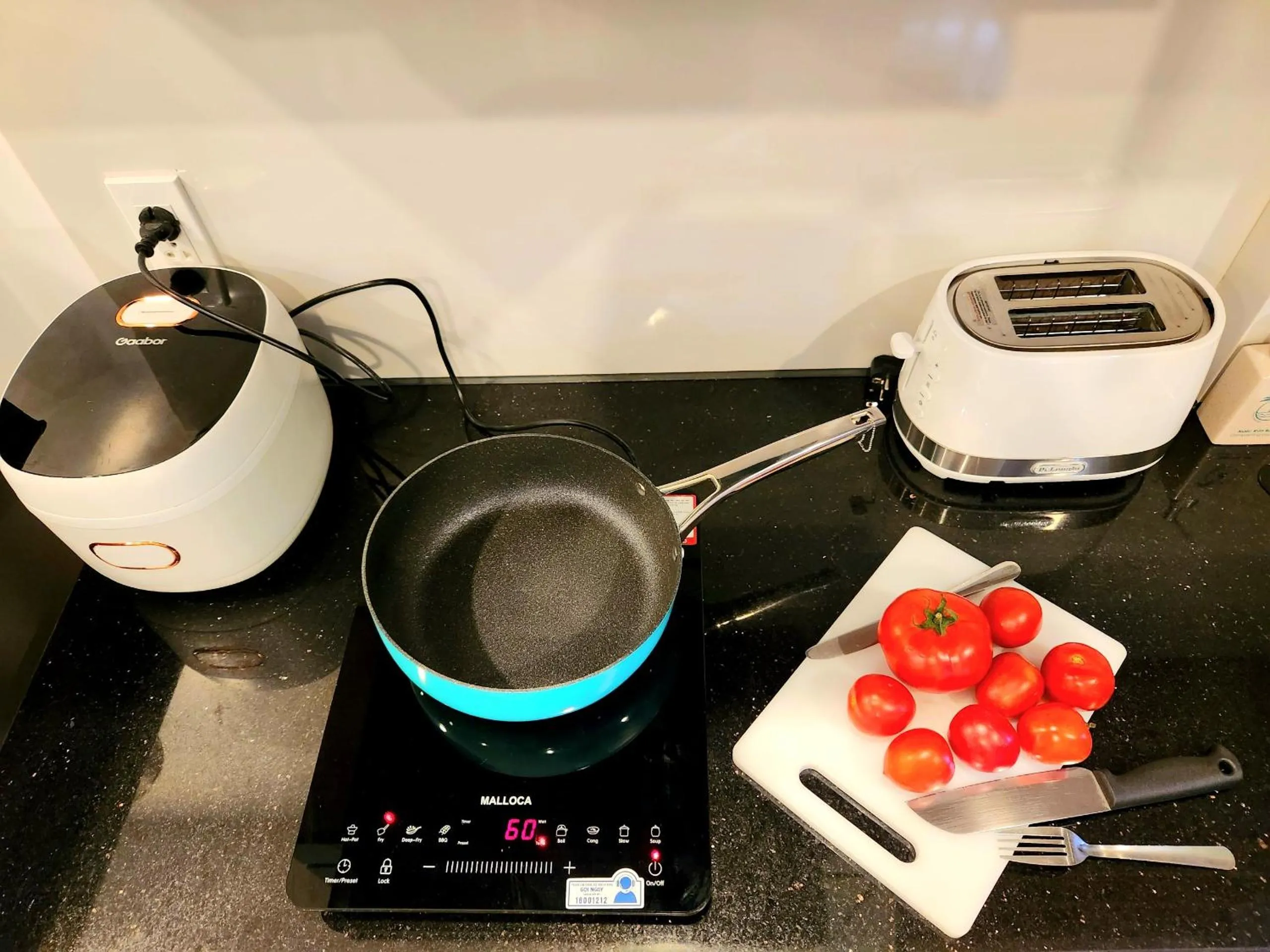 BBQ facilities in Mi Amor Luxury Island Apartment - 3 minutes to the beach