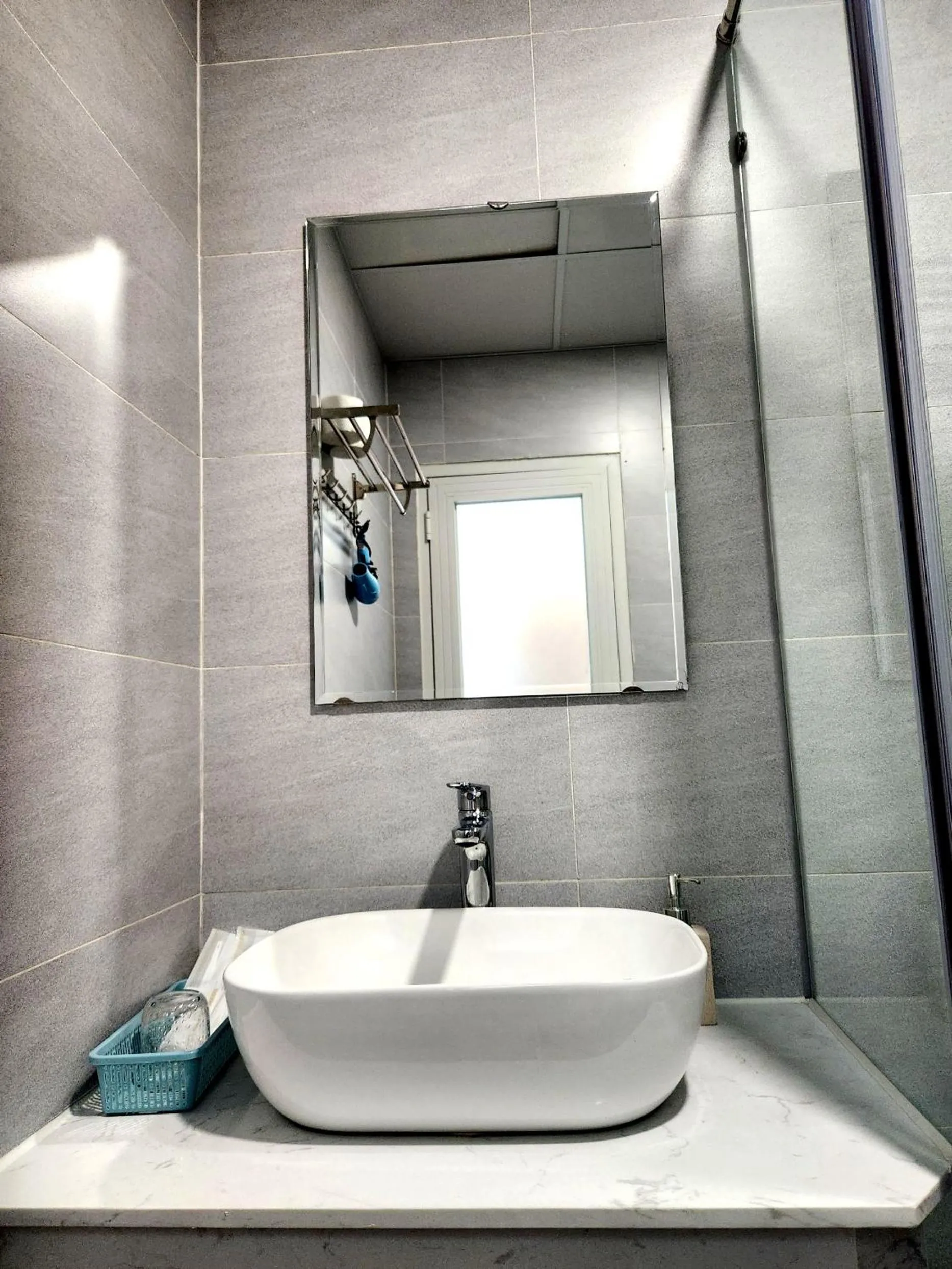 Bathroom in Mi Amor Luxury Island Apartment - 3 minutes to the beach