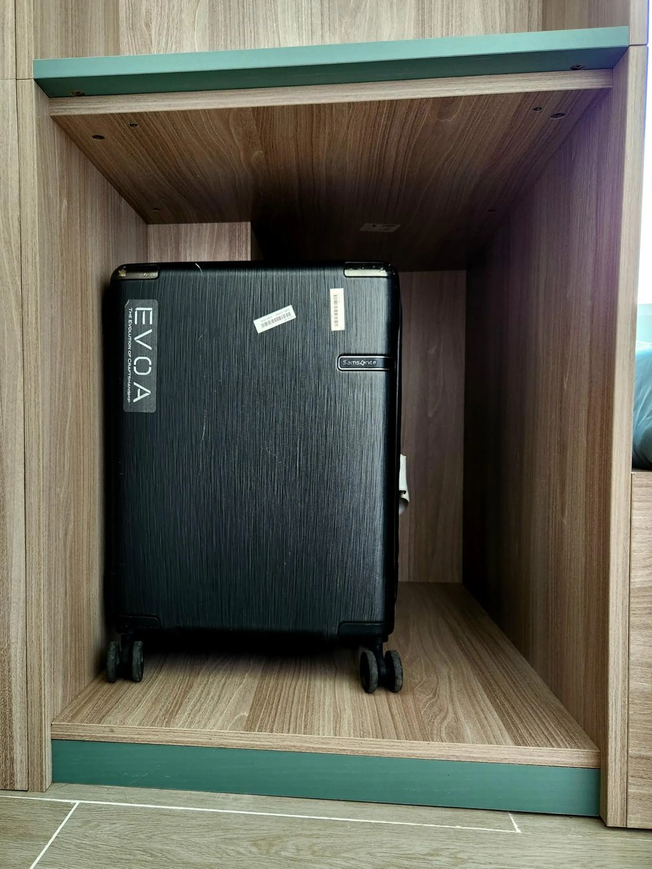 wardrobe in Mi Amor Luxury Island Apartment - 3 minutes to the beach