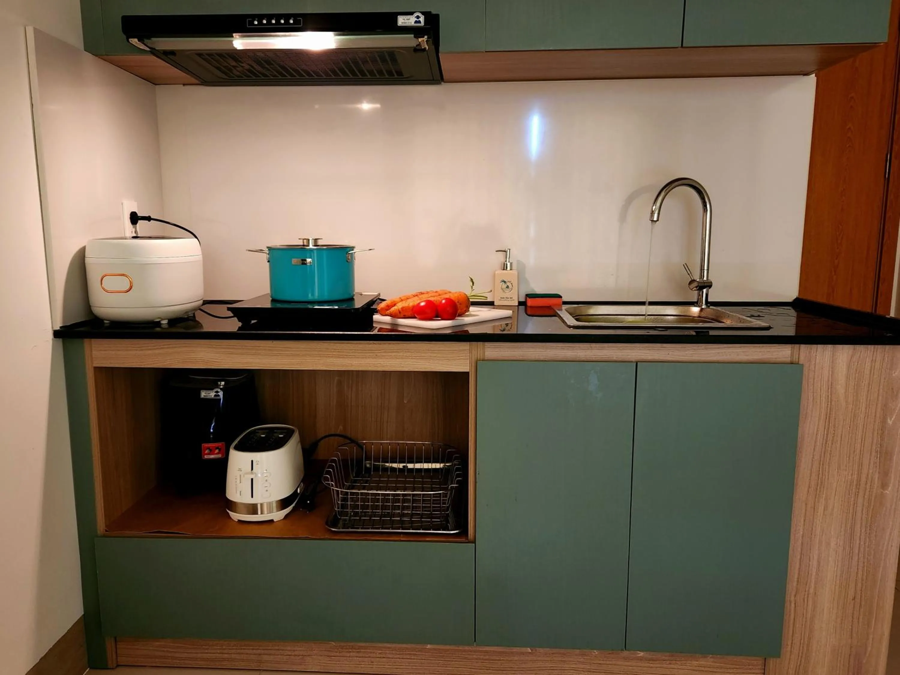 Coffee/tea facilities in Mi Amor Luxury Island Apartment - 3 minutes to the beach