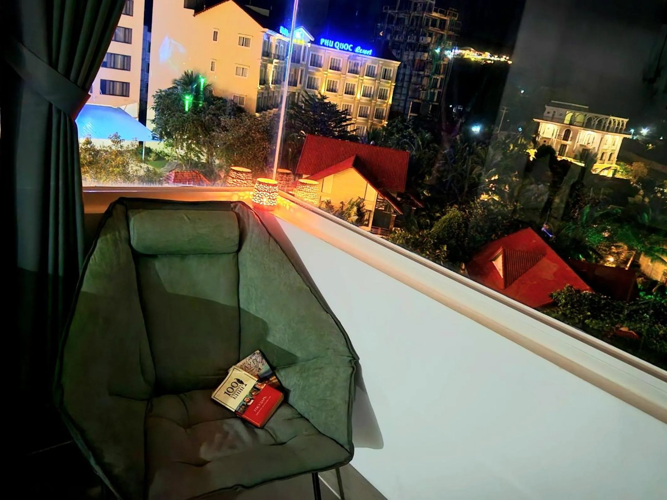 Property building in Mi Amor Luxury Island Apartment - 3 minutes to the beach