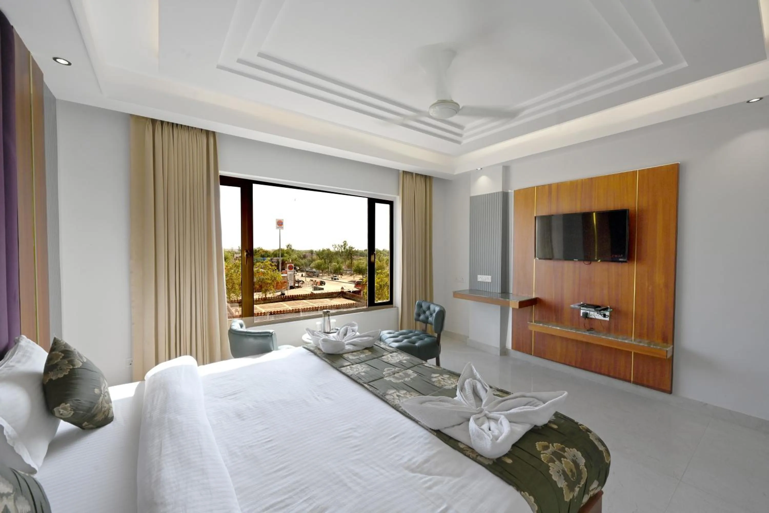 Bed in Hotel Sagar residency