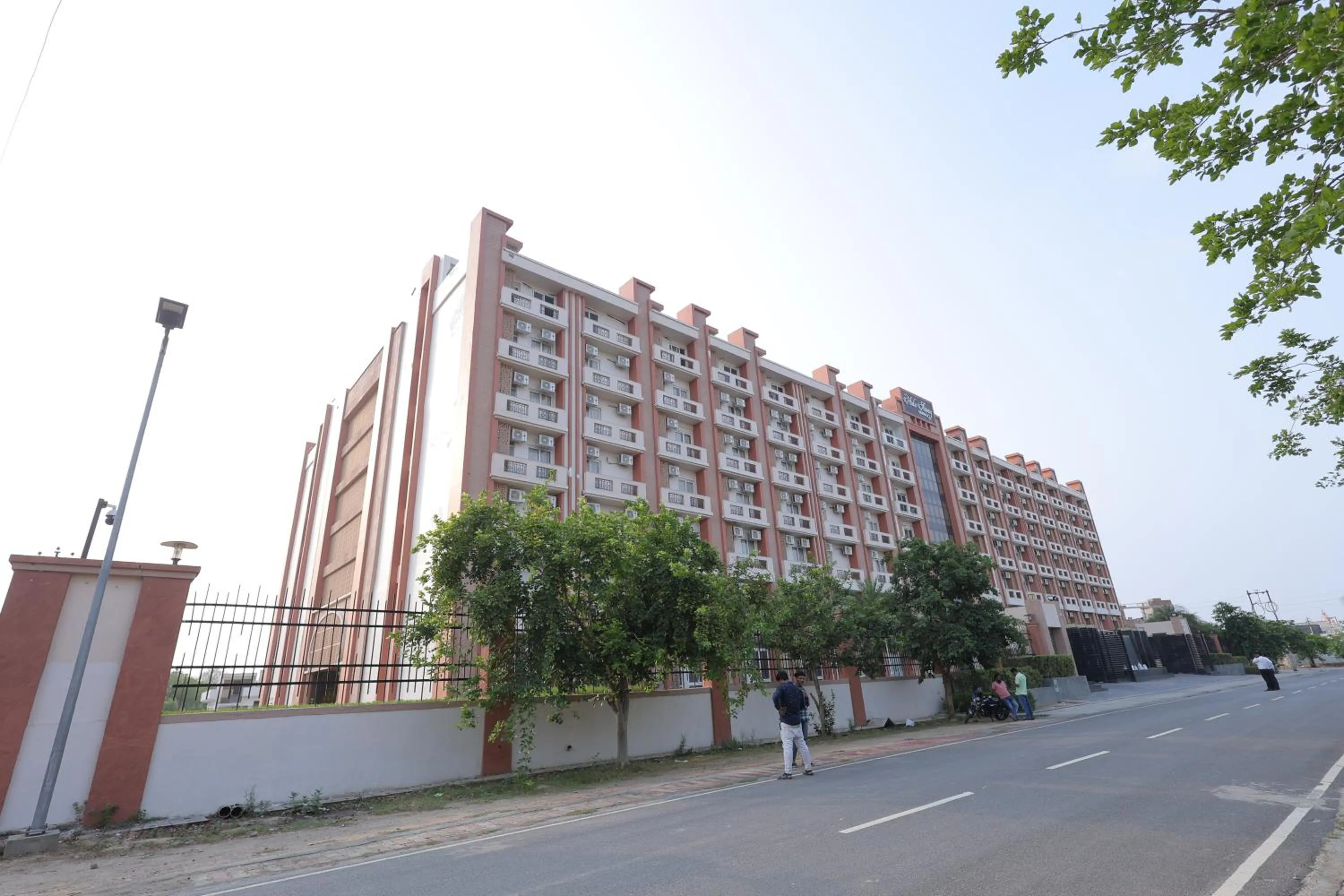 Property building in Hide Away Studios