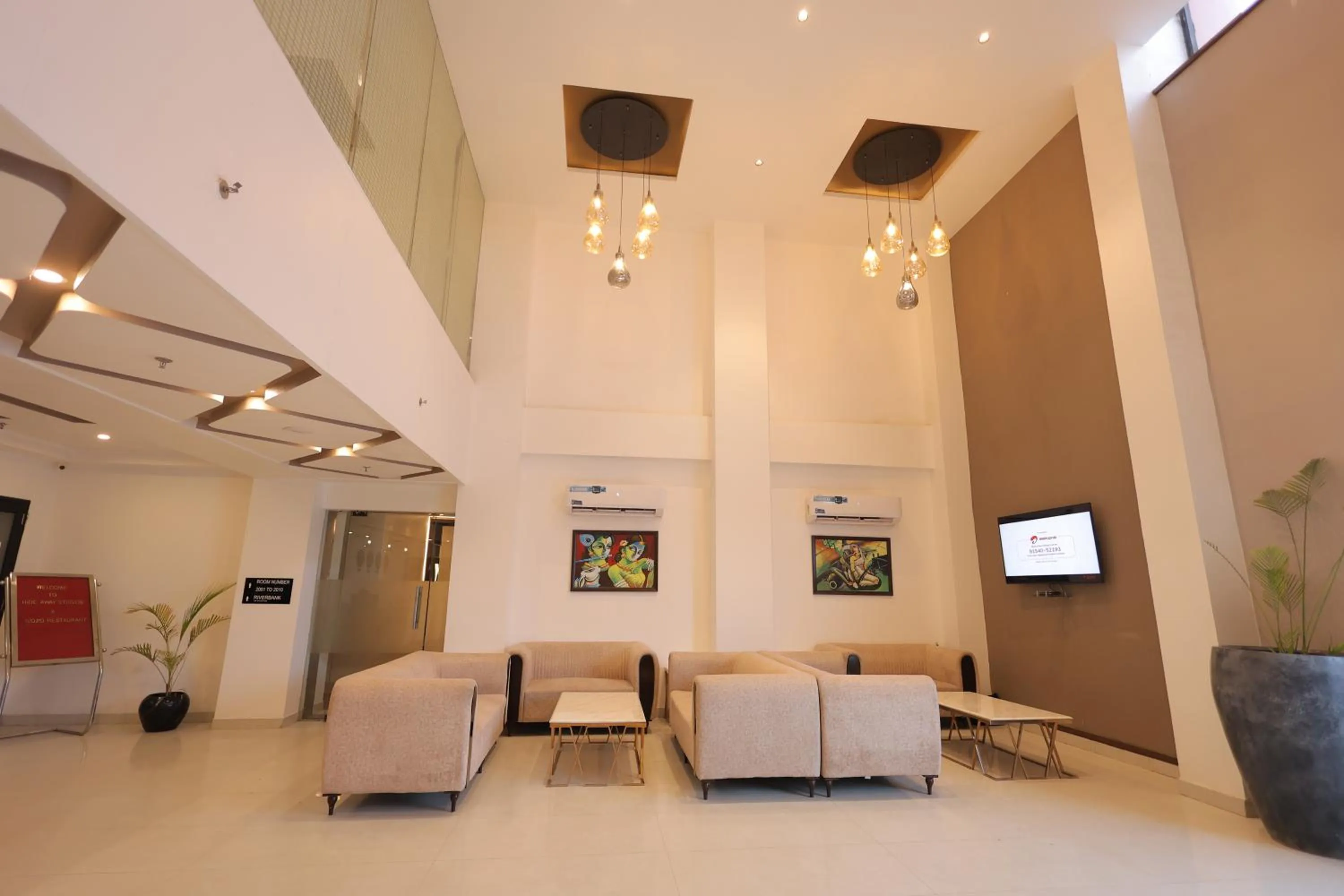 Lobby or reception in Hide Away Studios