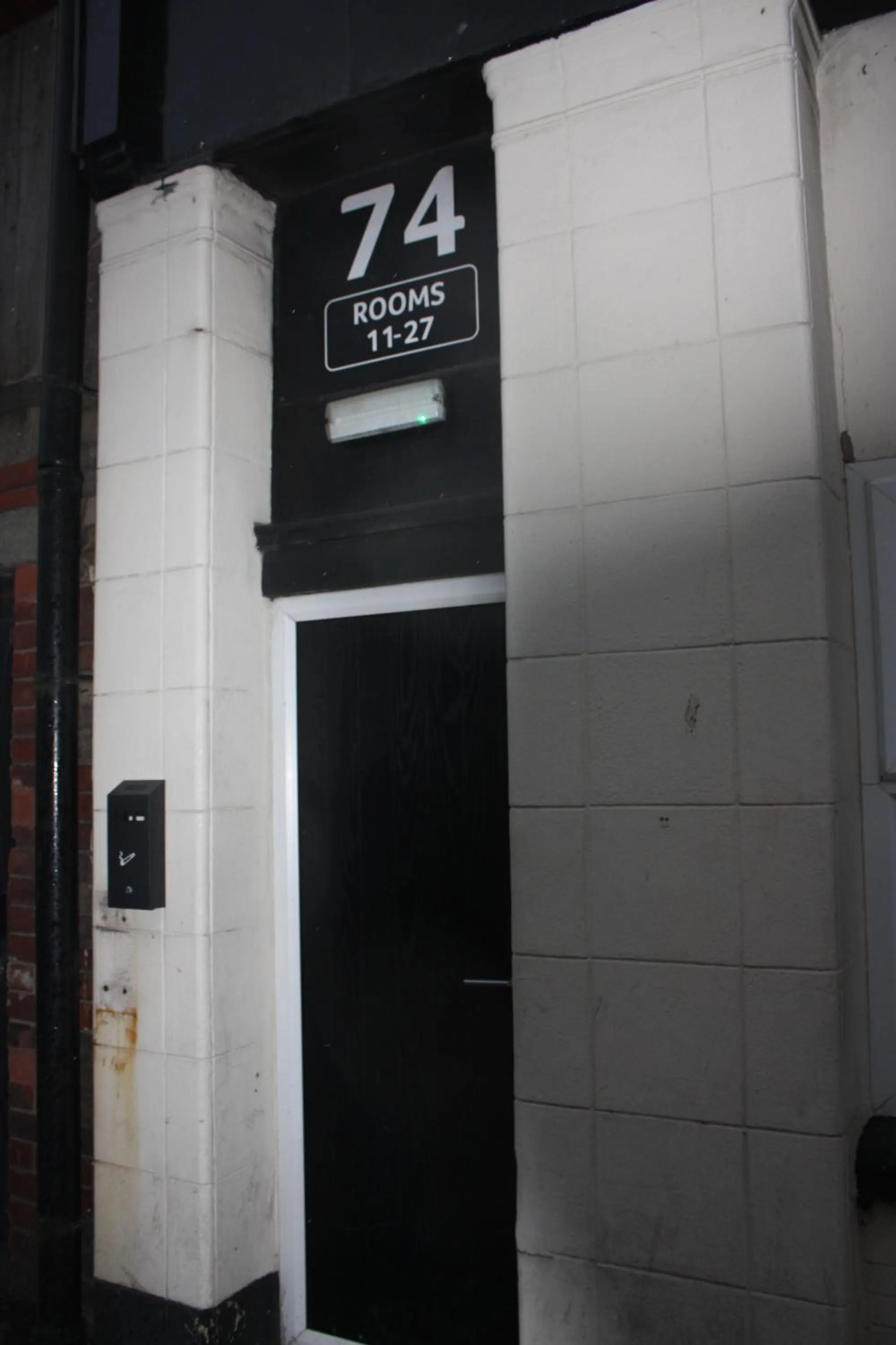 Property building in Dockside Lodge