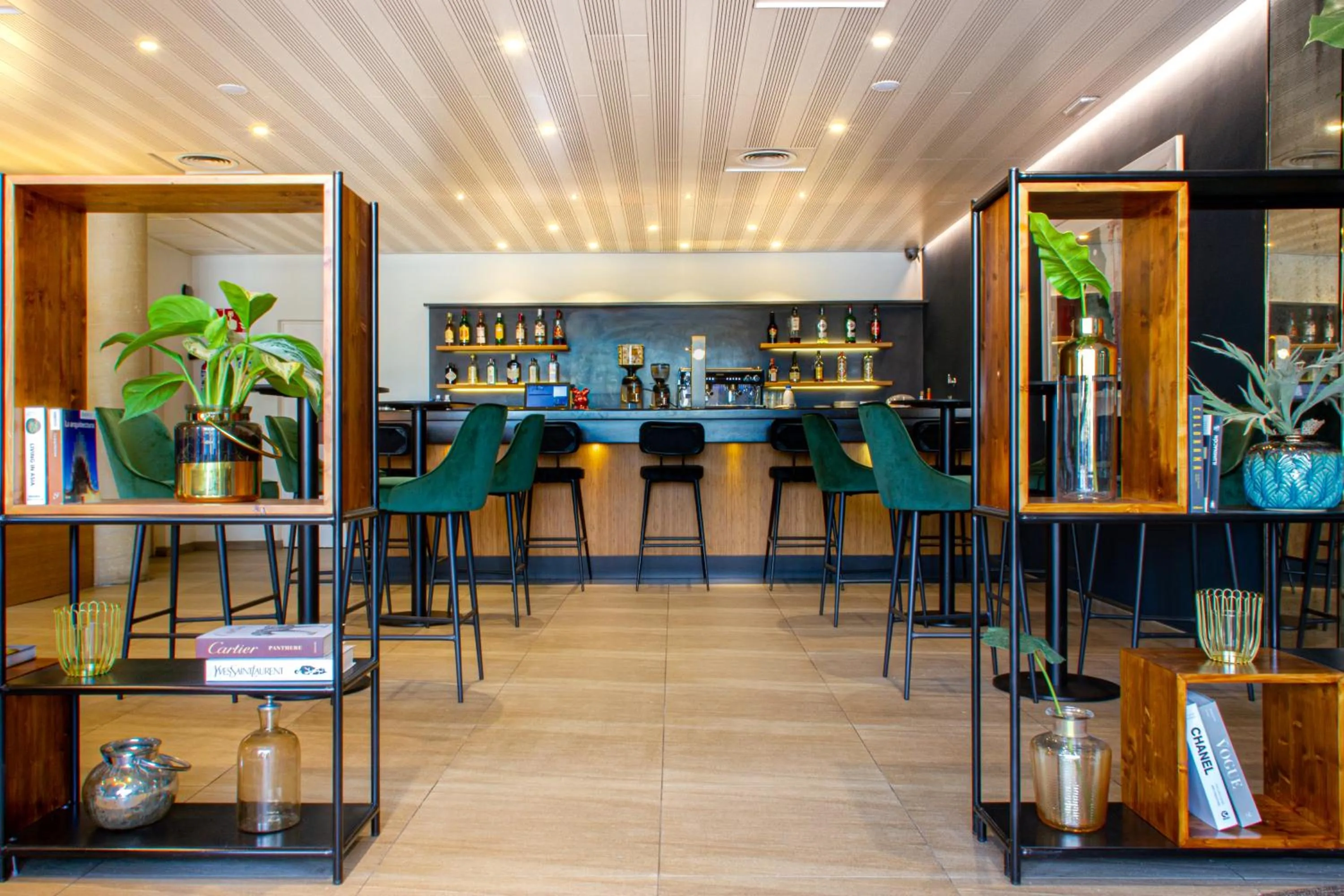 Lounge or bar in Hotel HC*** Mollet Barcelona