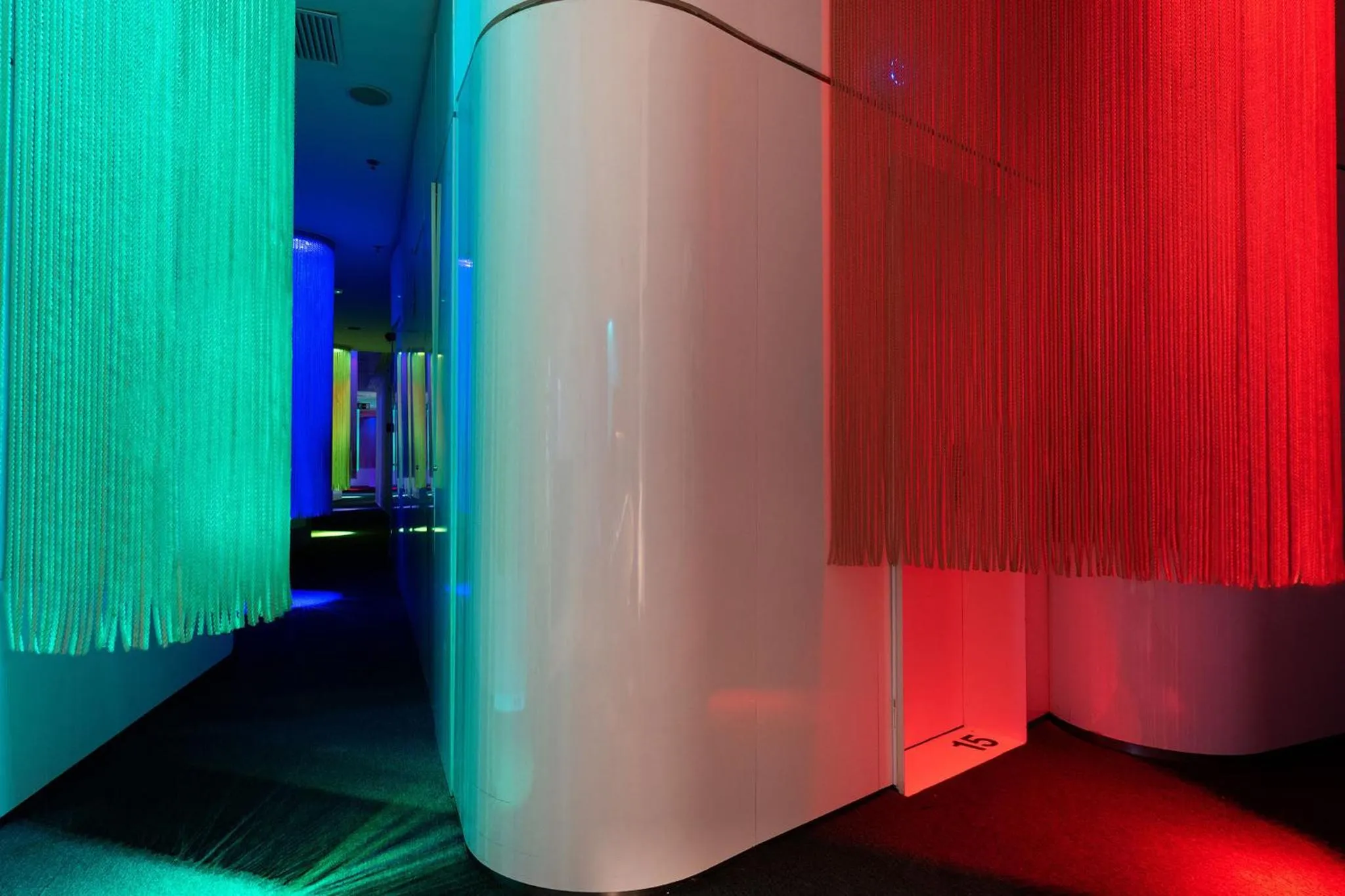 Property building in Chic & Basic Born Boutique Hotel