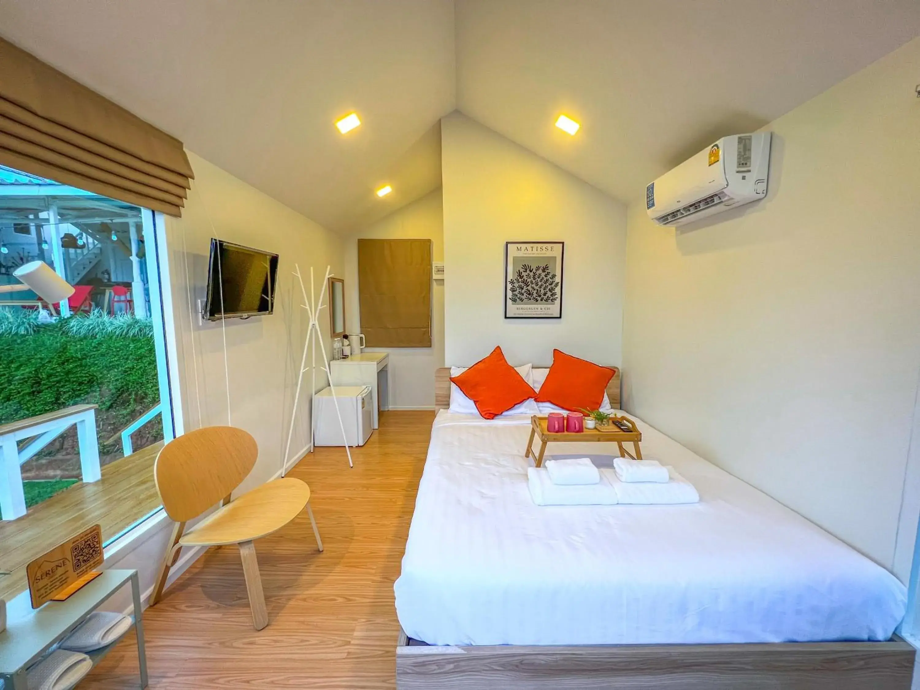 Queen Room with Balcony in Serene Khaokho Queen Room with Balcony in Serene Khaokho