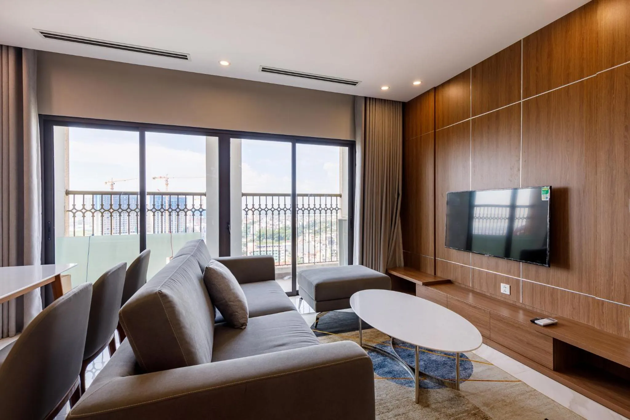 Living room in Muse Hanoi Lake View Luxury Apartment - D' Eldorado