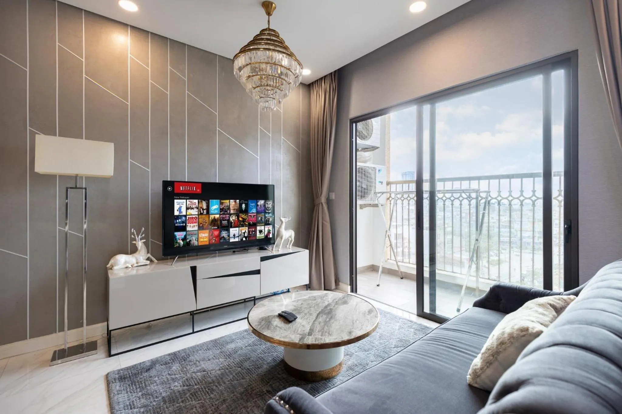 Living room in Muse Hanoi Lake View Luxury Apartment - D' Eldorado