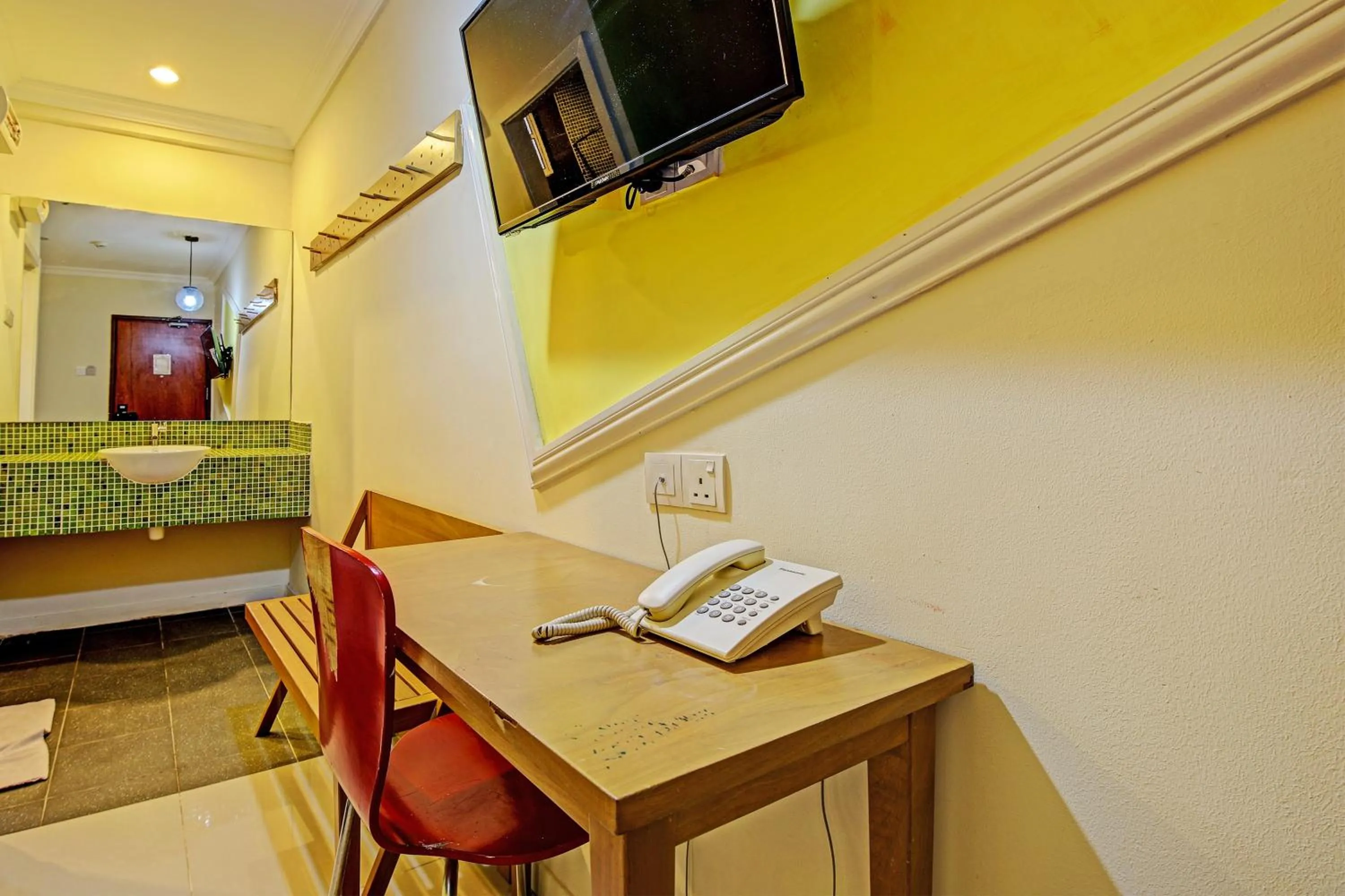 Bedroom in Hotel O Northern Inn