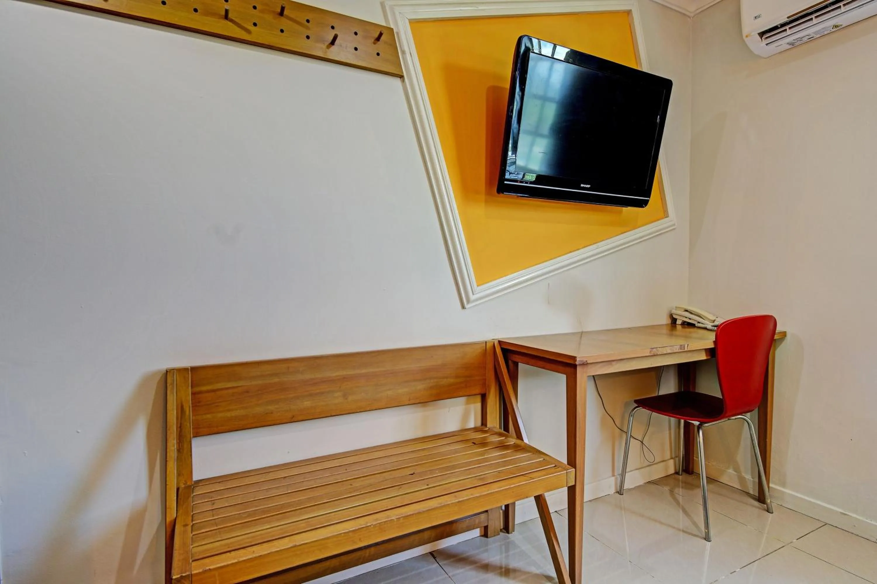 Area and facilities in Hotel O Northern Inn