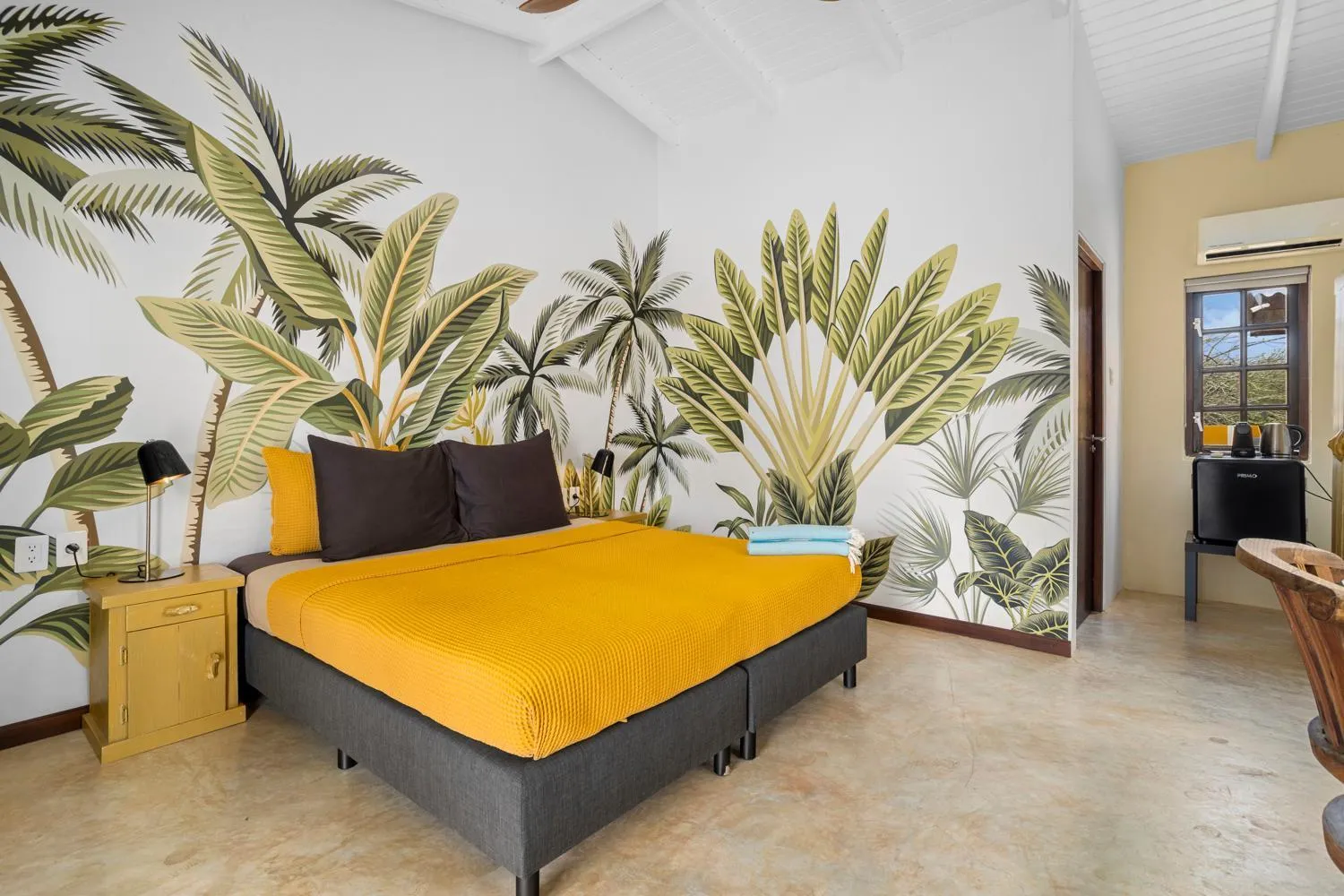 Bed in Boutique Hotel Wanapa - Adult Friendly - 14 years and older