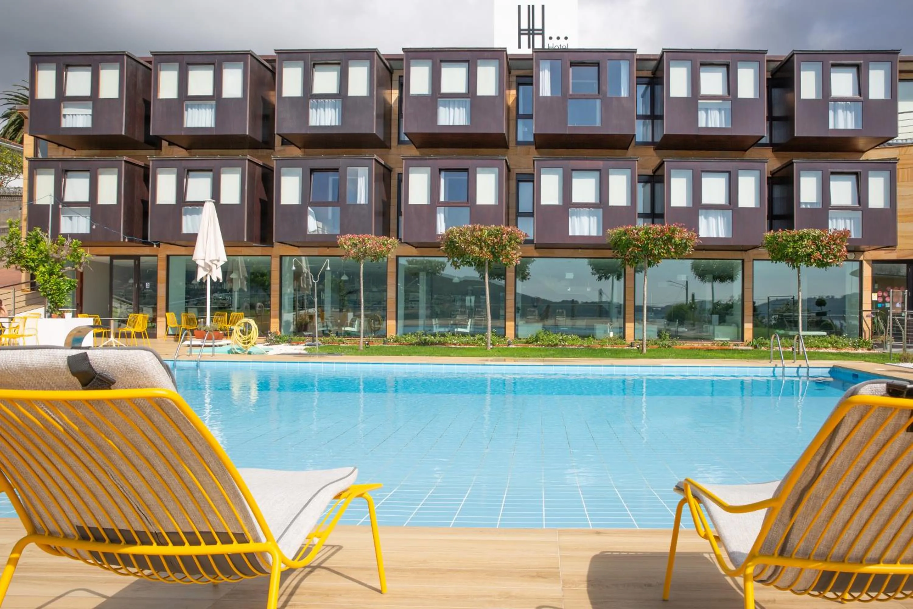 Property building in Hotel Herbeira