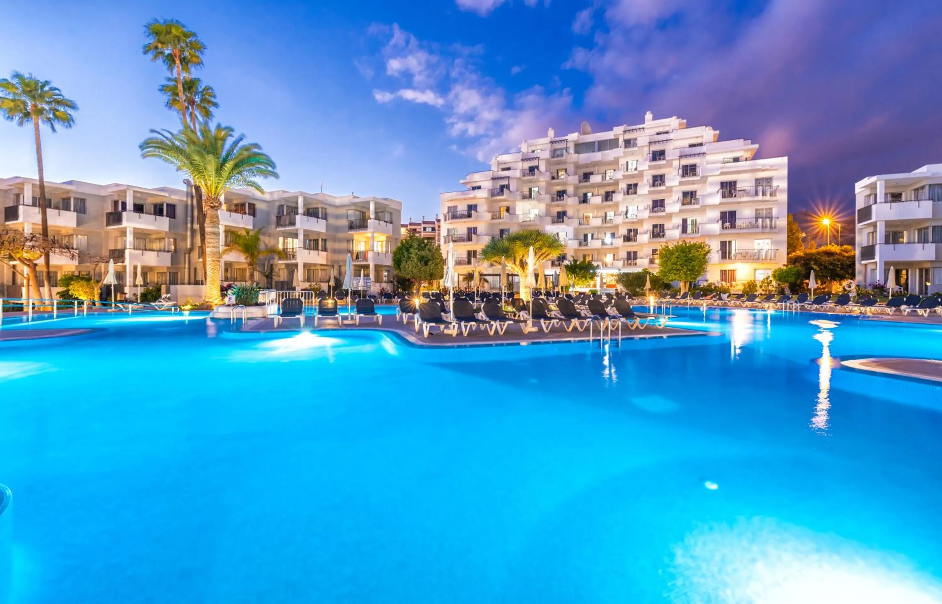 Property building in HG Tenerife Sur