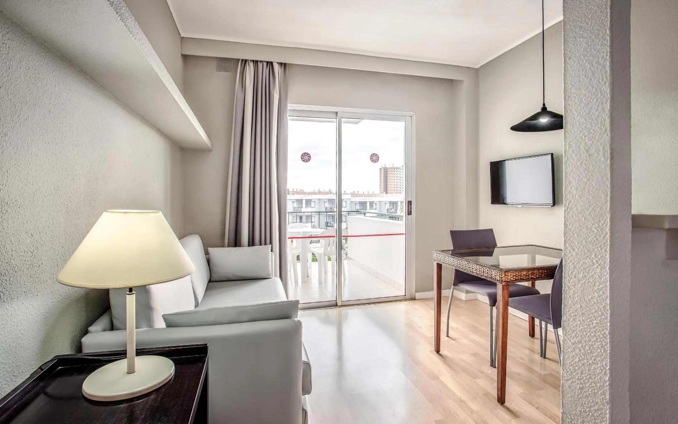 Living room in HG Tenerife Sur