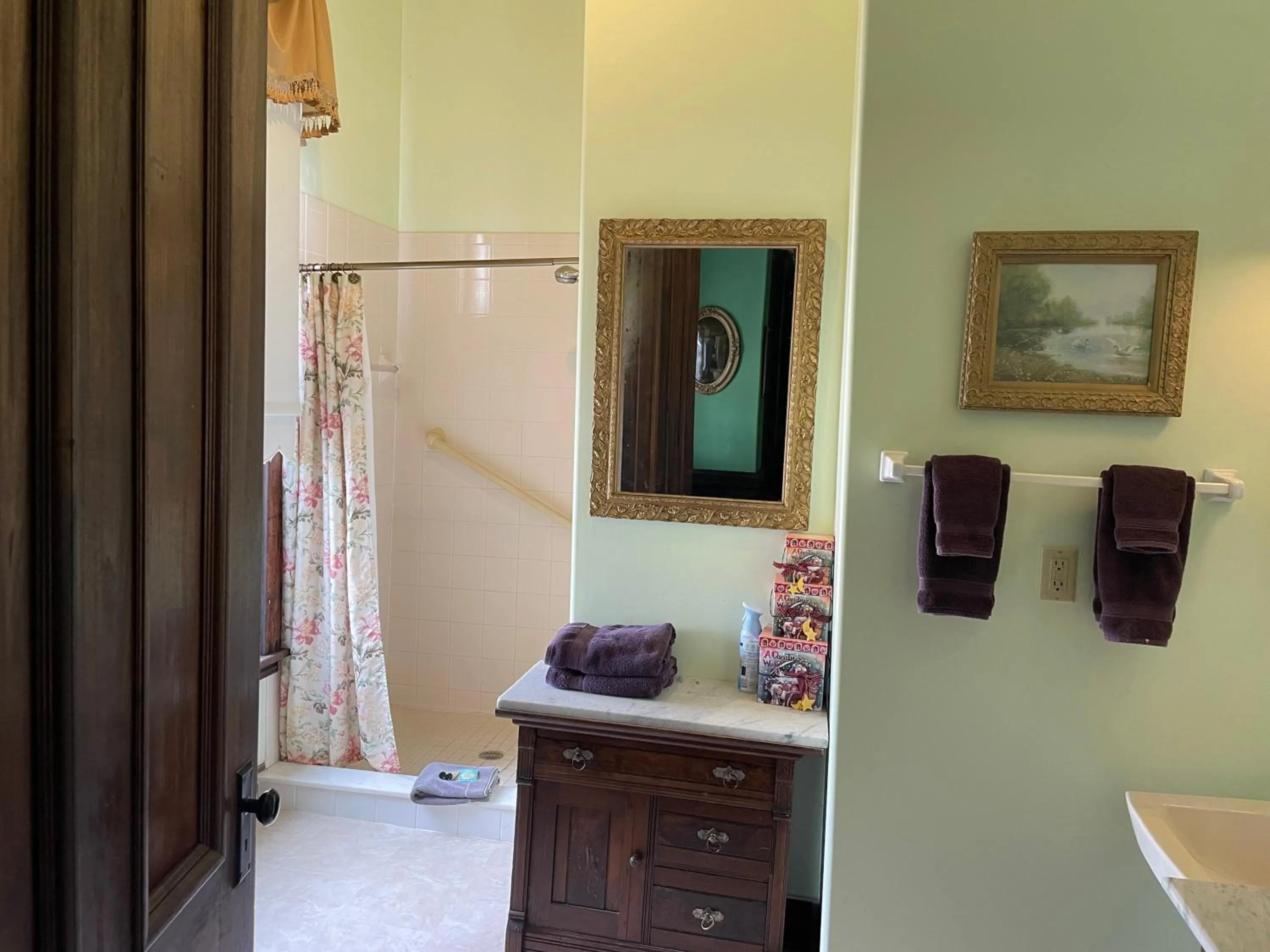 Bathroom in Grand Gables Inn