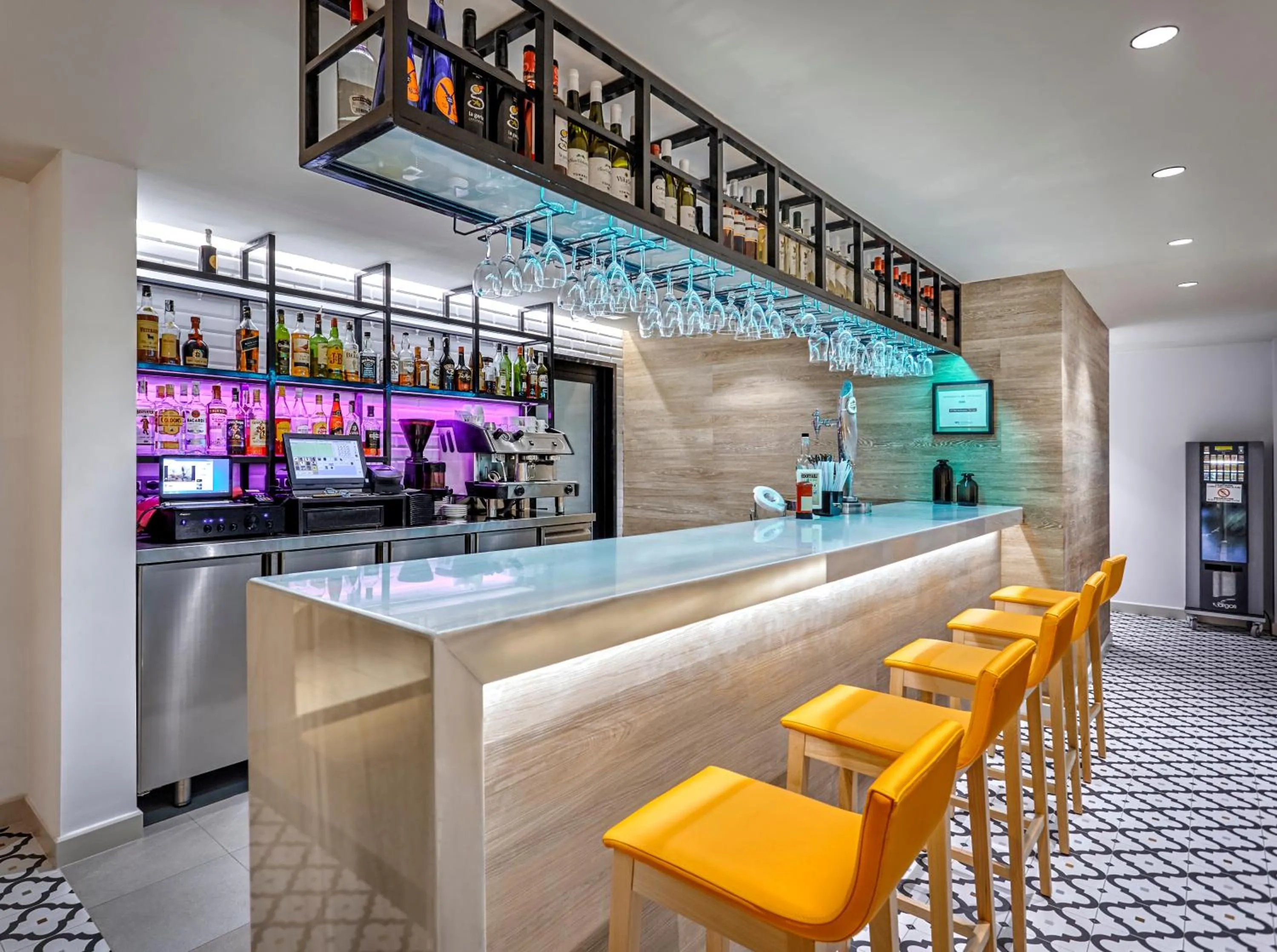 Lounge or bar in HG Lomo Blanco