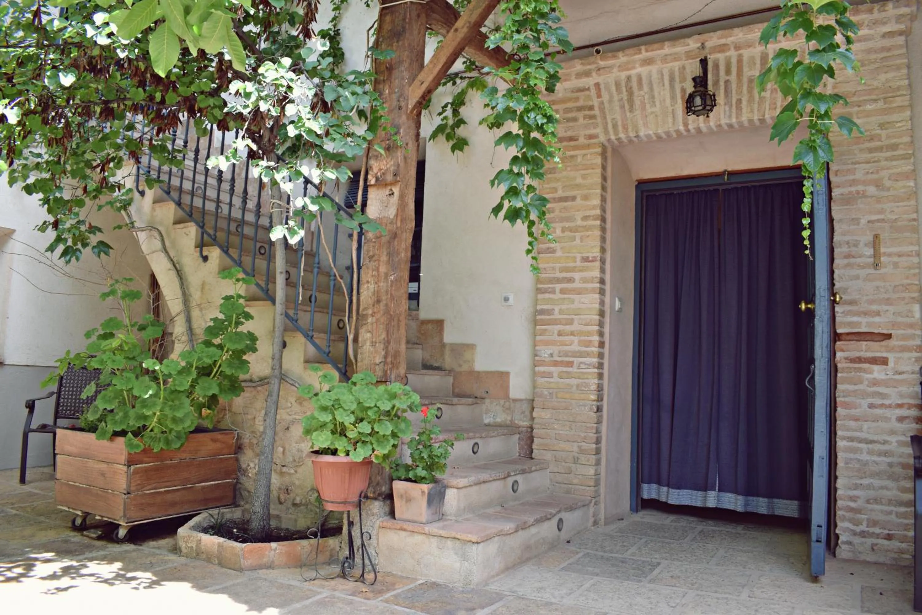 Patio in Hotel Rural La Vida de Antes