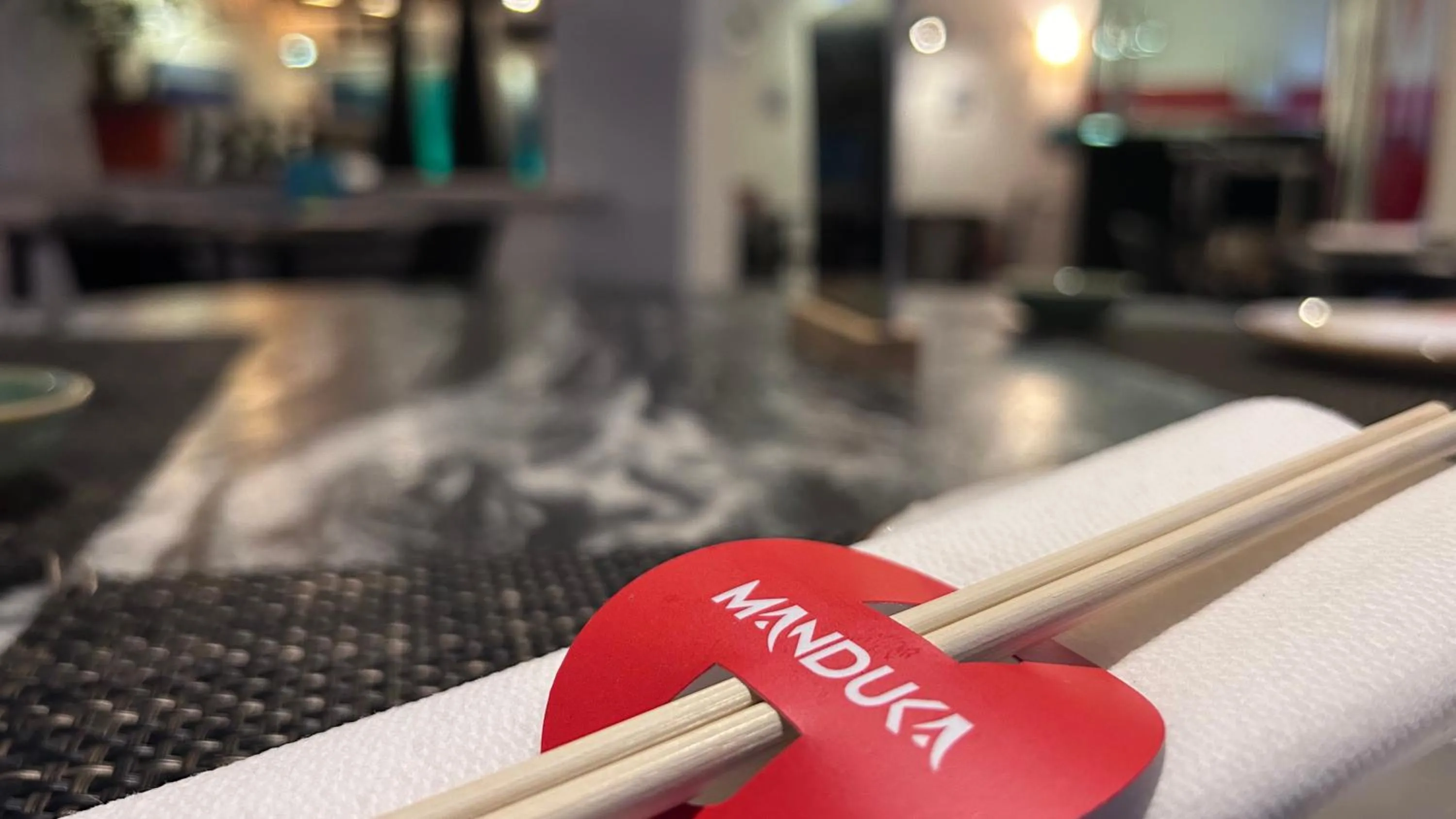 Restaurant/places to eat in Atrium Hotel