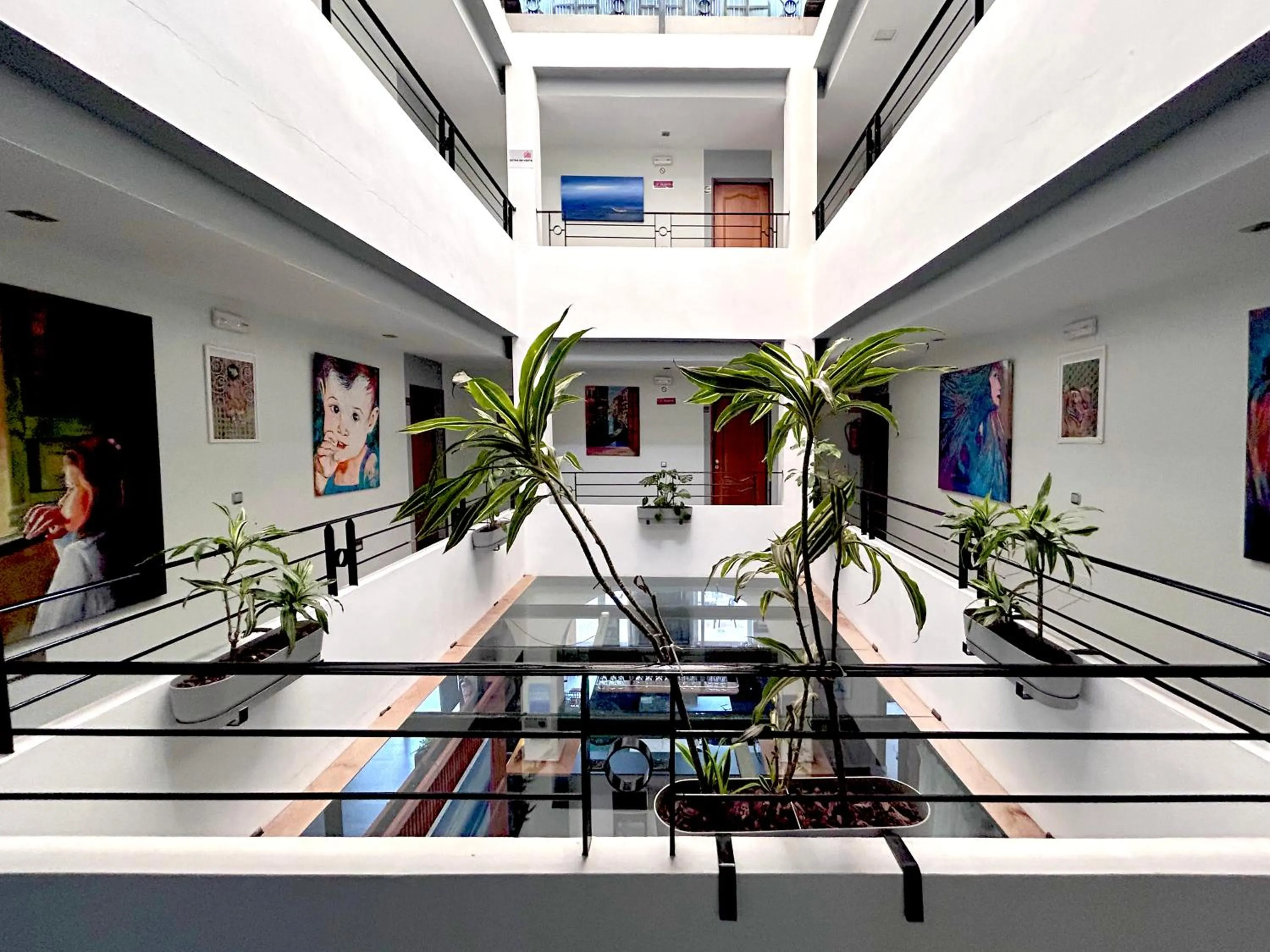 Patio in Atrium Hotel