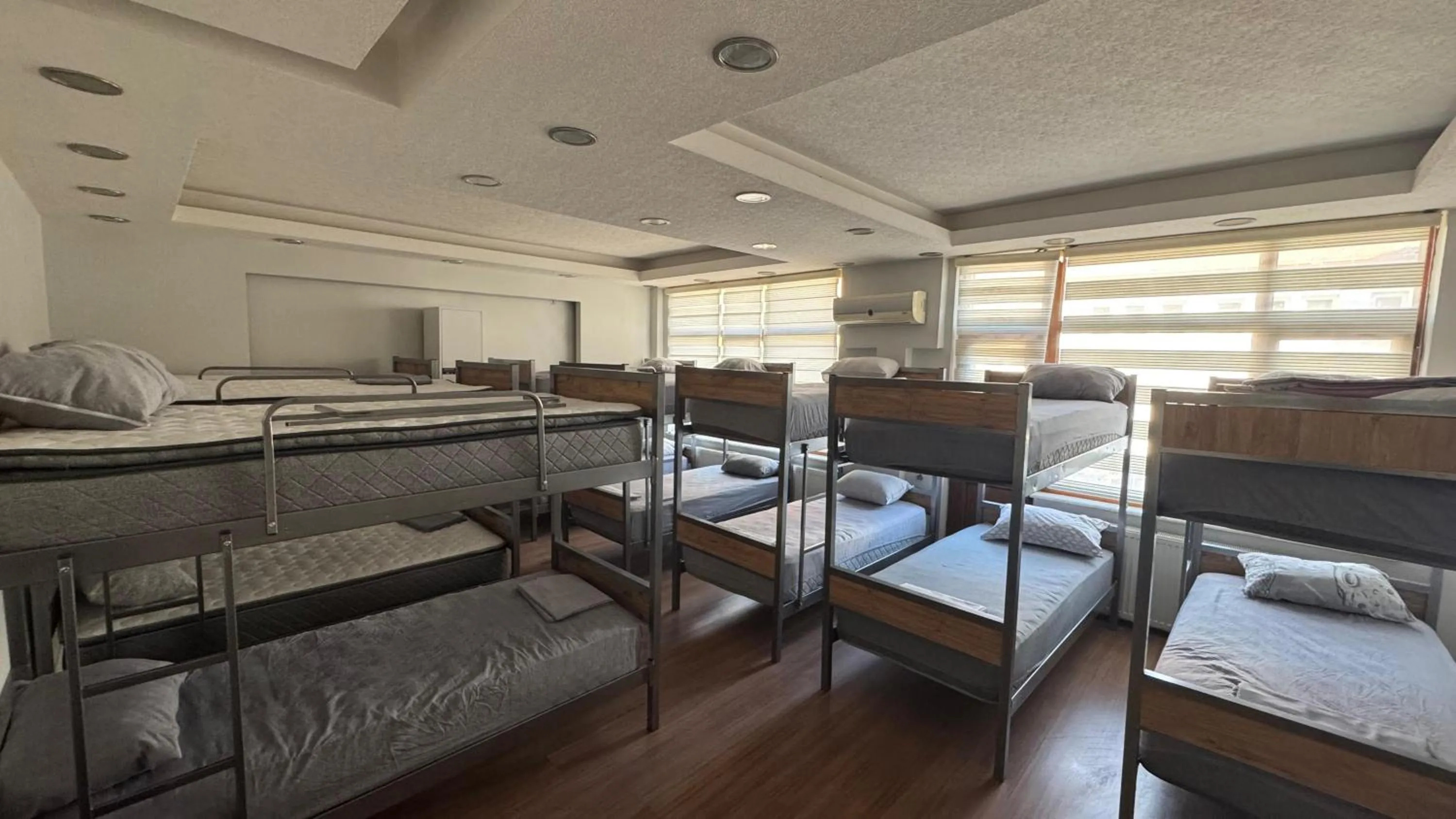 Bed in Hostelida Konya