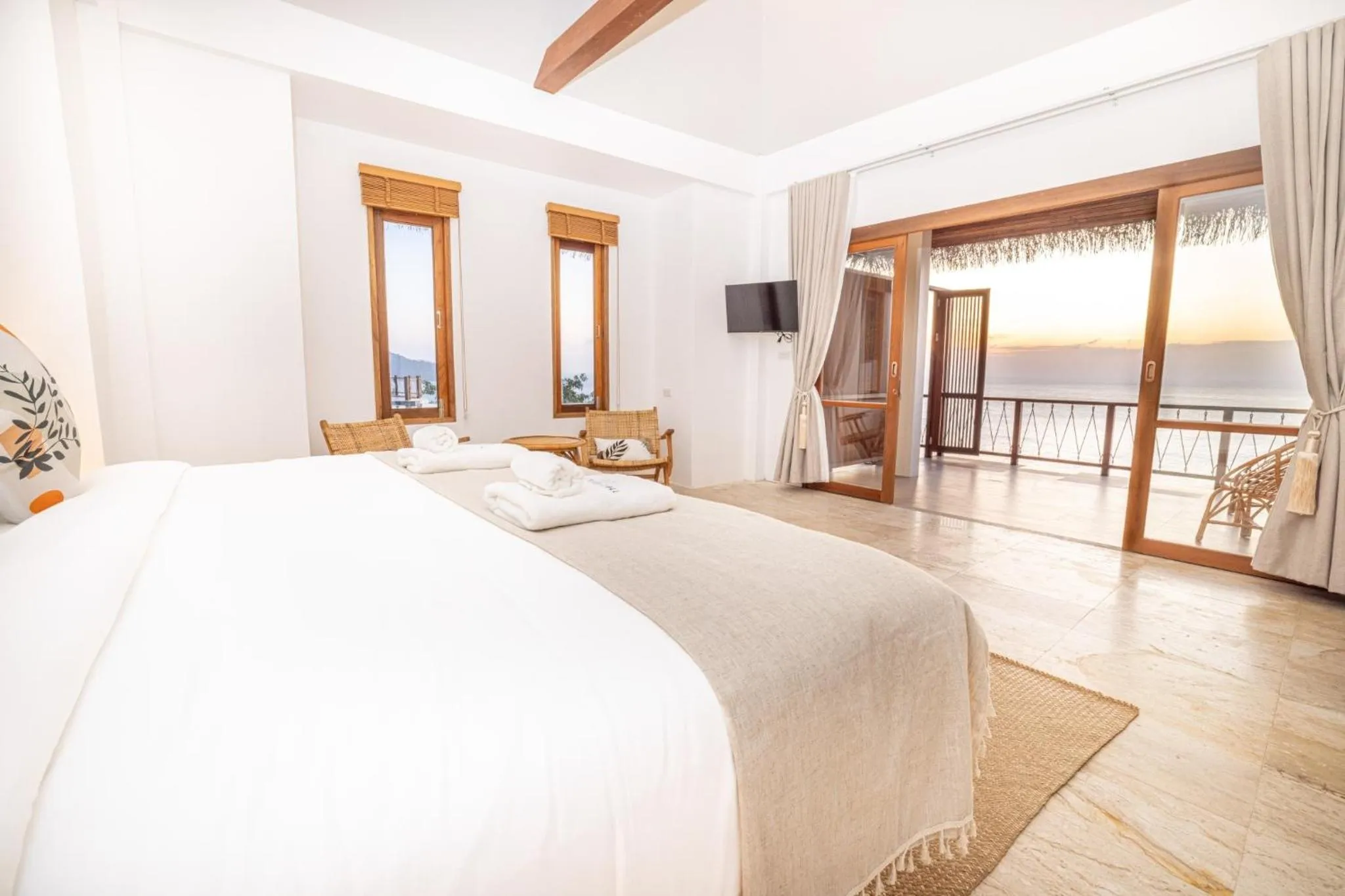 Bedroom, Bed in The AVA Resort Koh Tao