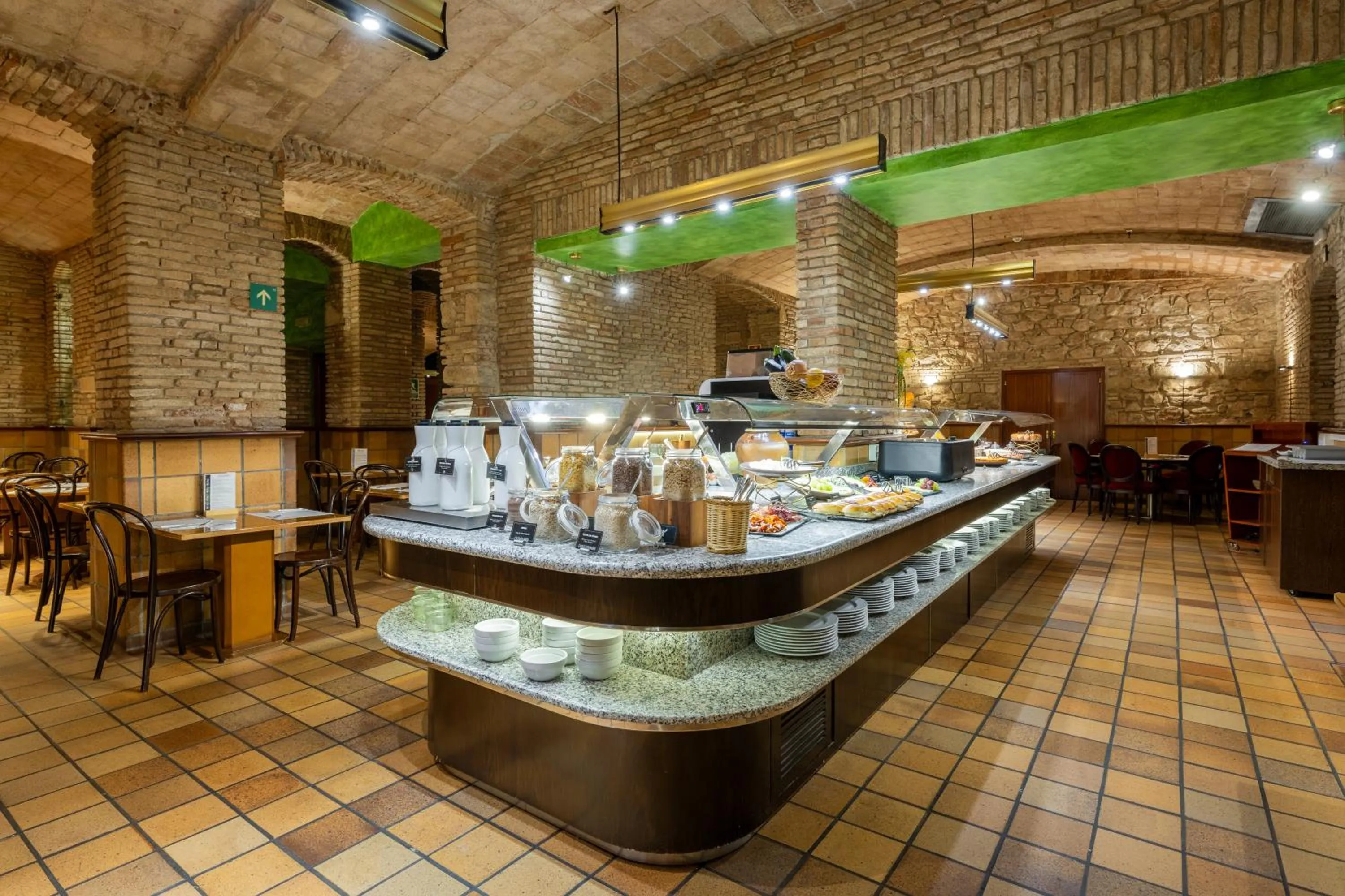 Buffet breakfast in Hotel Rialto