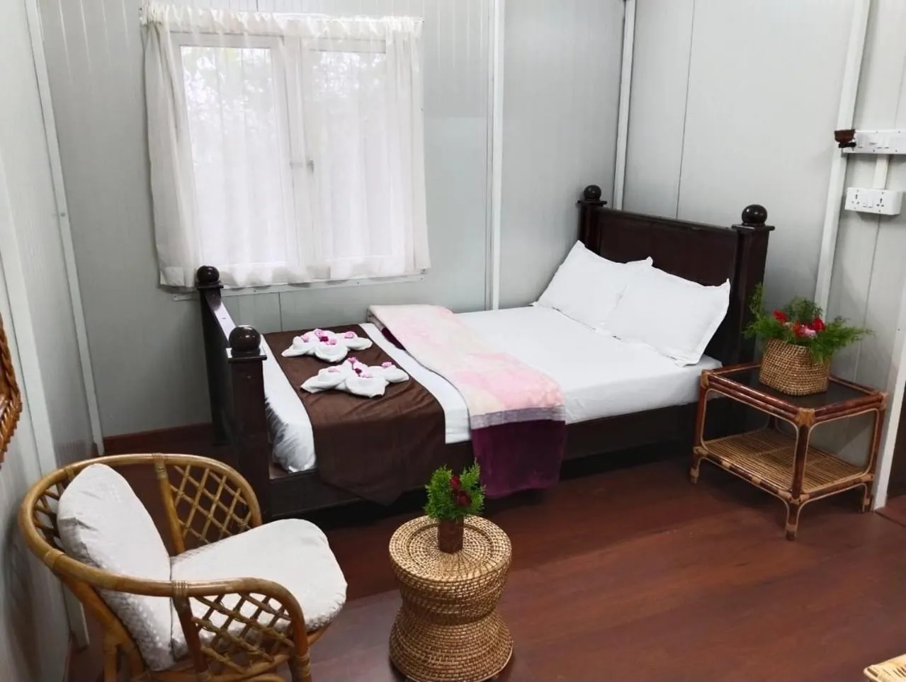 Bed in 4REST INN PRIVATE LIMITED