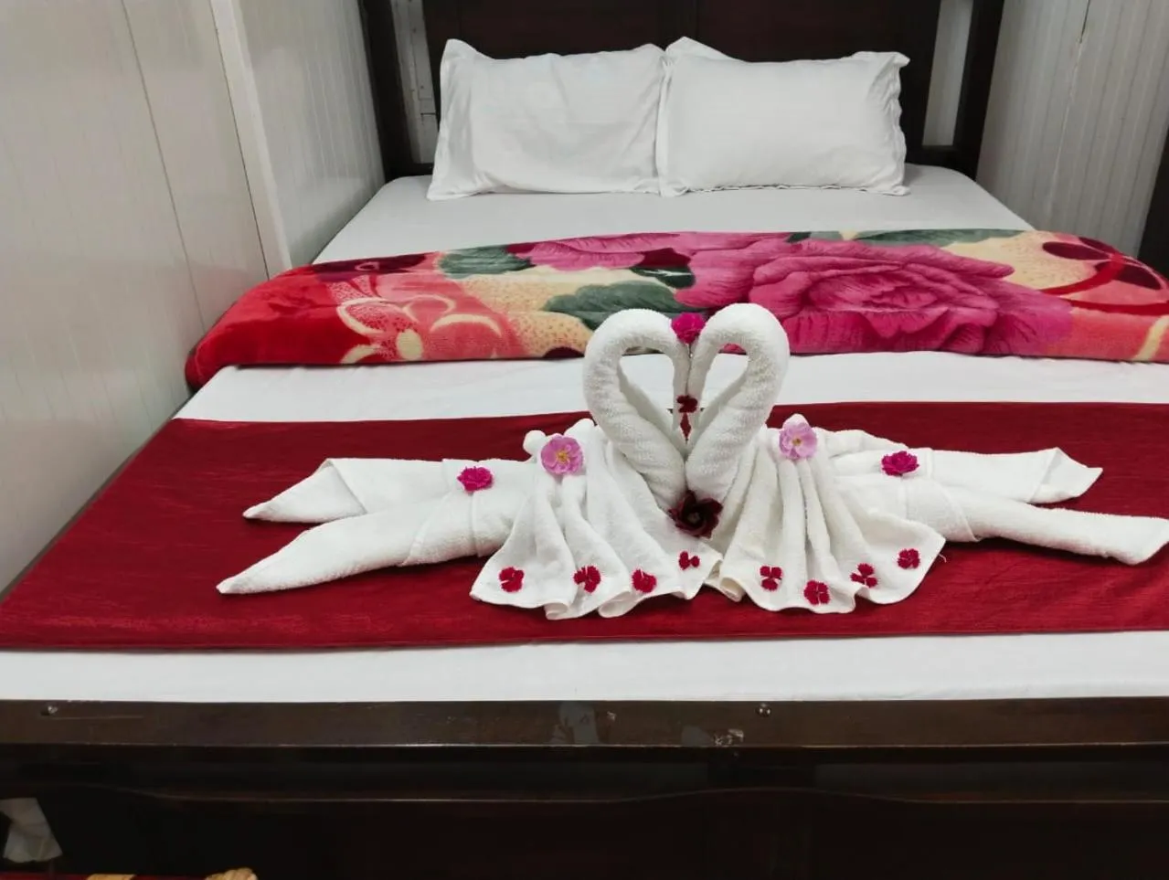 Bed in 4REST INN PRIVATE LIMITED