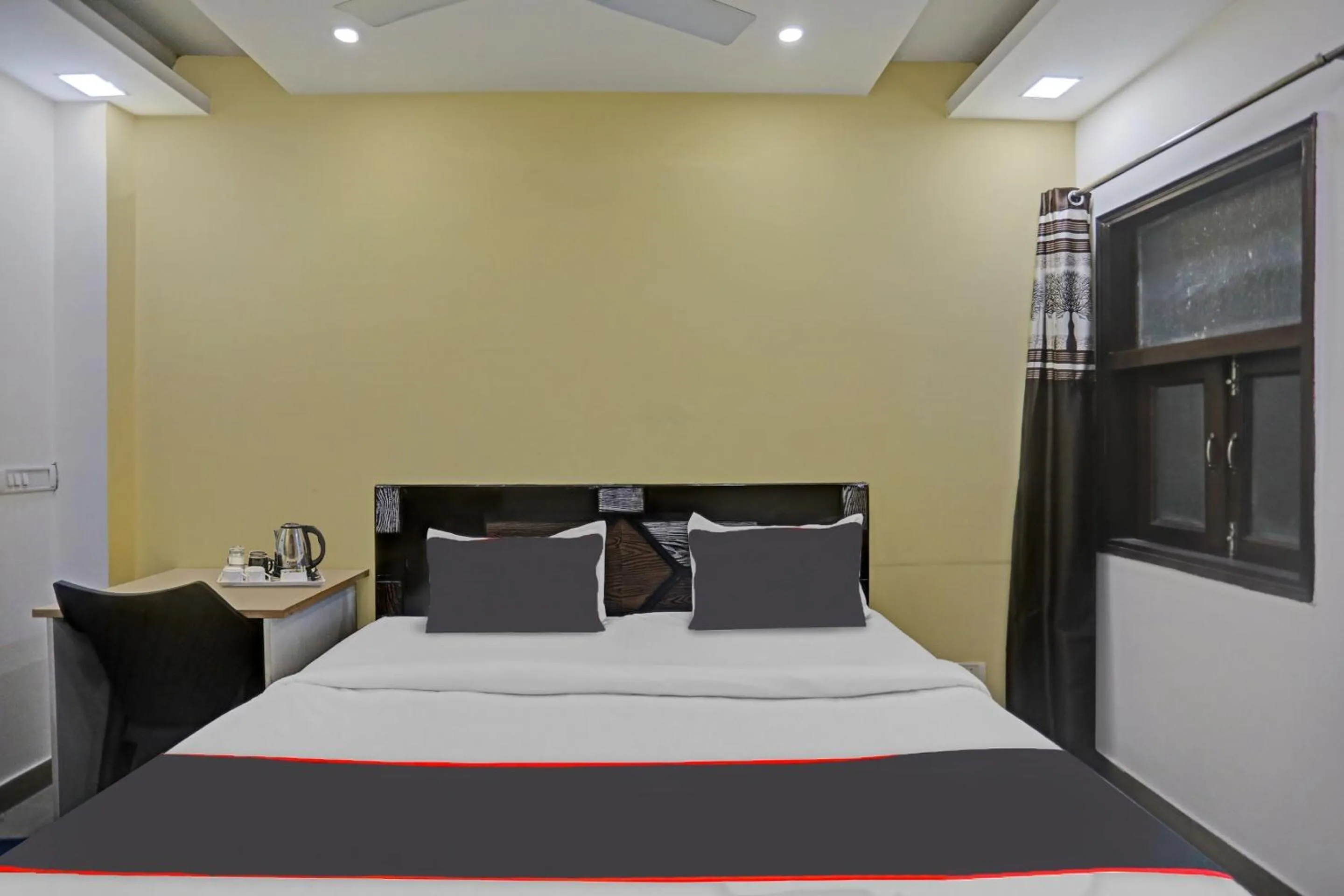 Bedroom, Bed in Collection O Nirvana Residency Near Lotus Temple