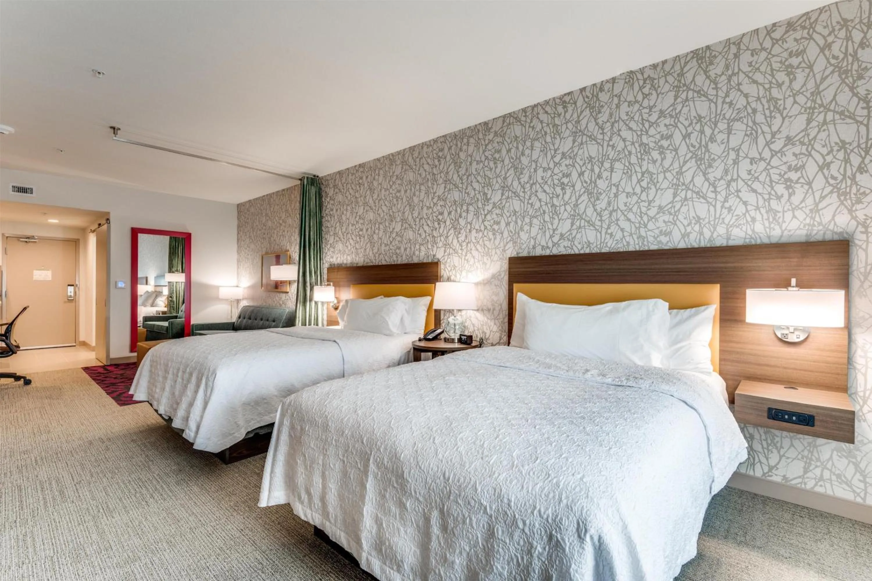 Bed in Home2 Suites By Hilton Dallas Medical District Lovefield, Tx