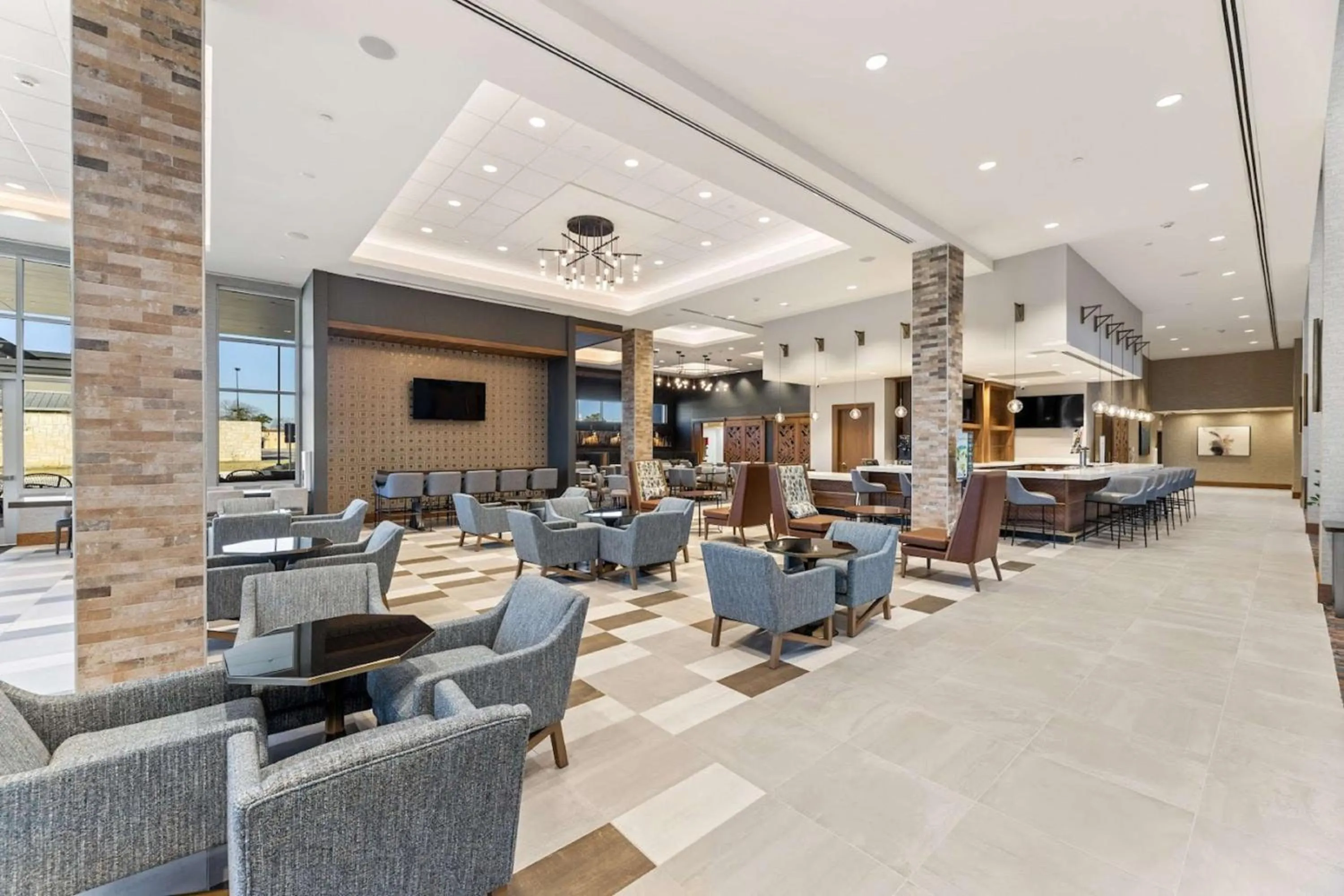 Lobby or reception in Embassy Suites By Hilton Irving Las Colinas