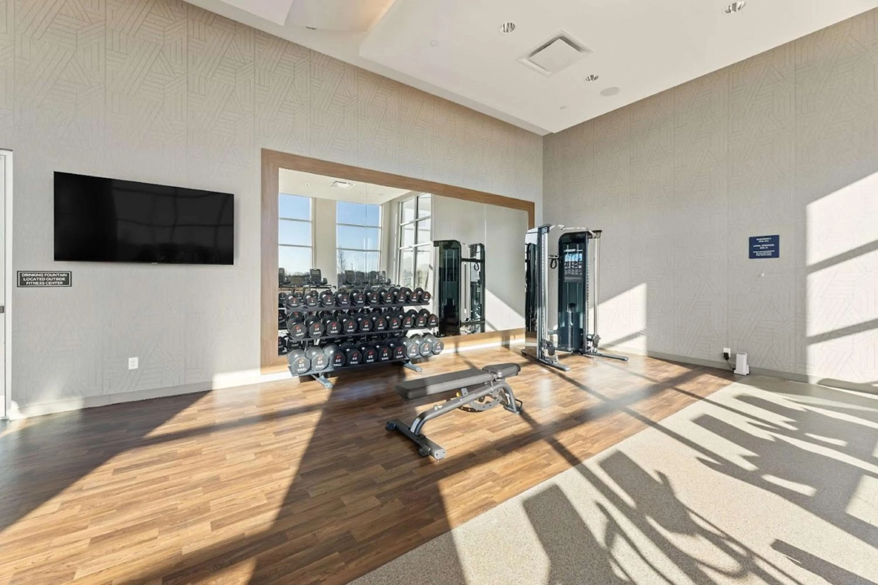 Fitness centre/facilities in Embassy Suites By Hilton Irving Las Colinas
